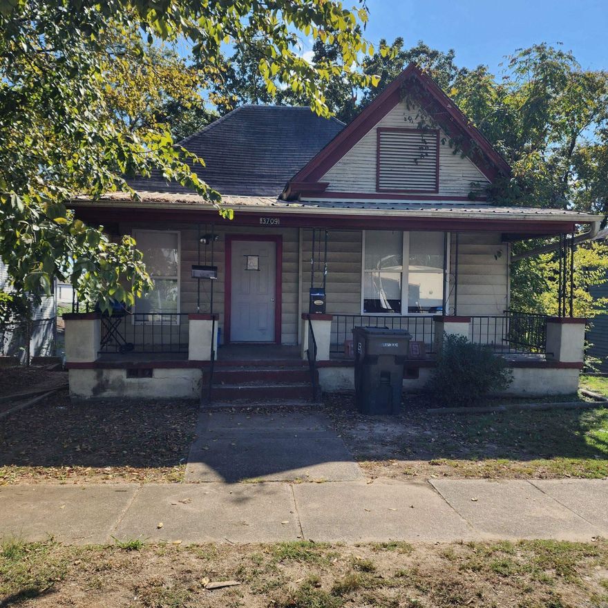 Its hard to find a duplex in central Little Rock and more difficult to locate one close  to UAMS and the VA Hospitals. Lots of new construction in the area. Both units are extremely spacious. Unit "A" is tenant occupied on a lease until 02-28-2026. Tenant receives Section 8 assistance. Unit "B" is vacant. Property is shown by appointment only with a 24 hour notice 8:30-4:30 Monday-Friday. No Seller Property Disclosure available. Note other available properties: 4101 W. 13th, 4512 W. 16th, 8920 W. 37th, 2123 Bragg St., 2703 Madison, 4020 Malloy and 9108 Tedburn.  Agent check remarks.