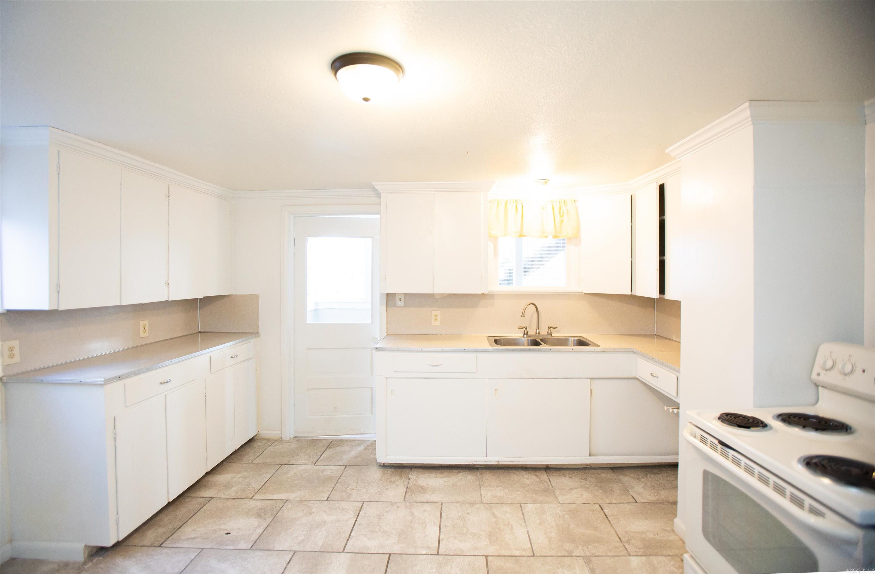 Worthen WB - Residential Income