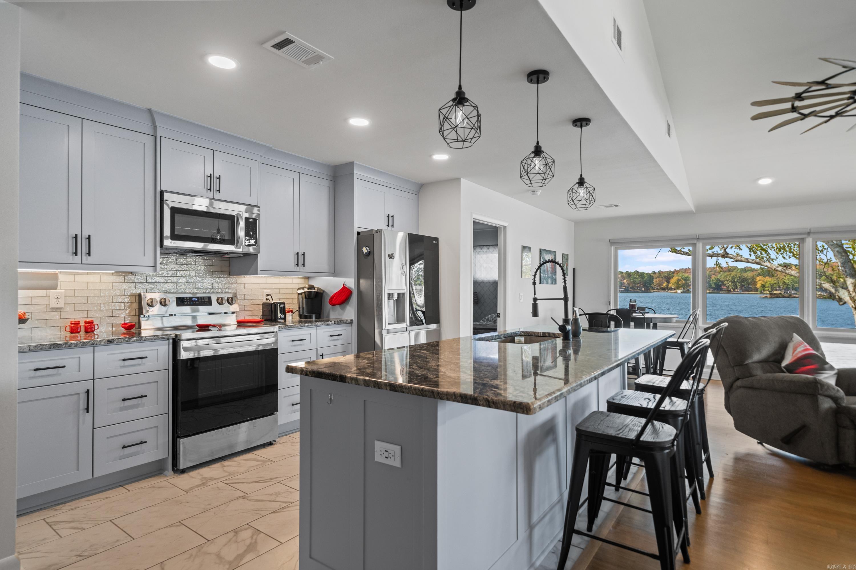 Pier West HPR - Residential