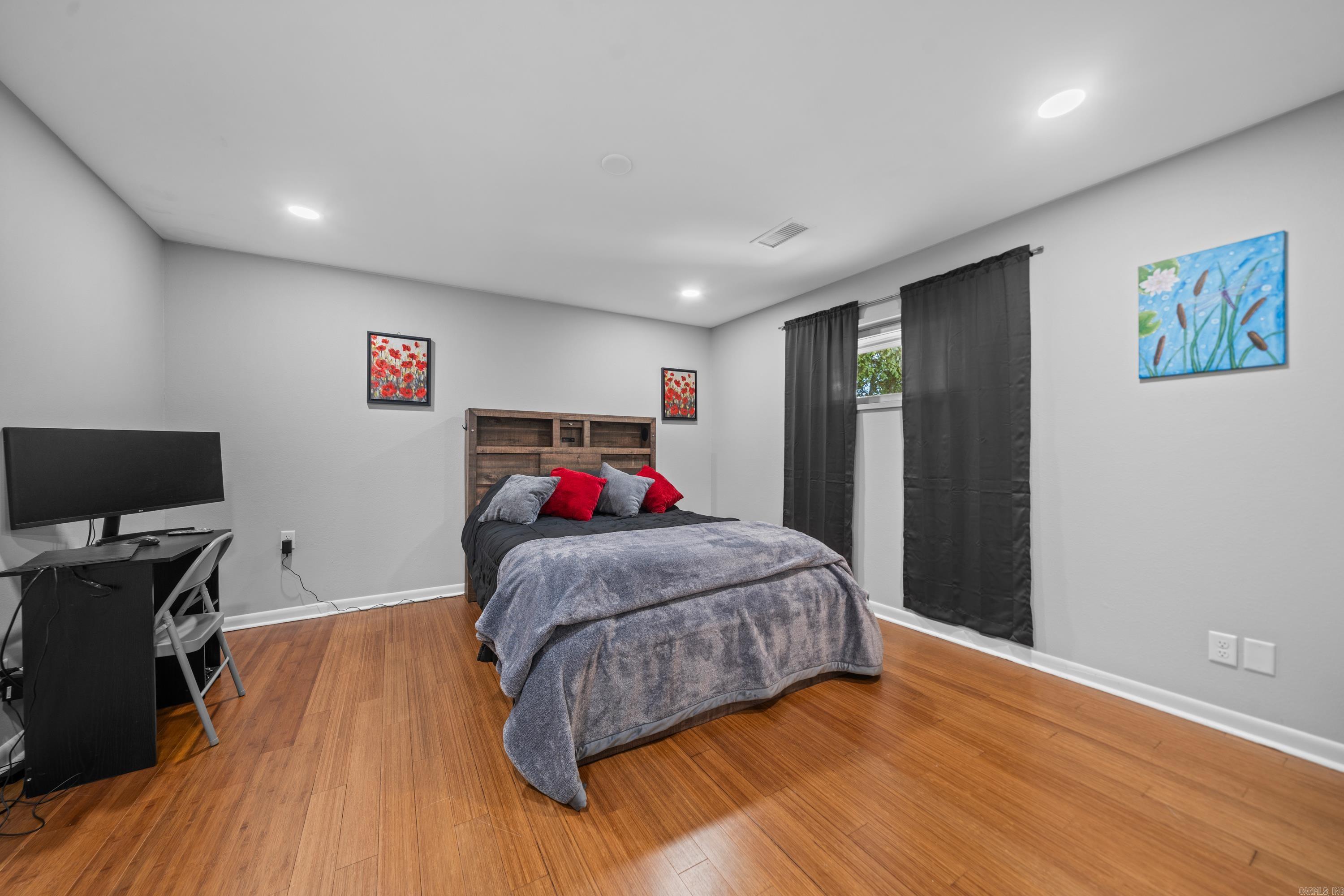 Pier West HPR - Residential