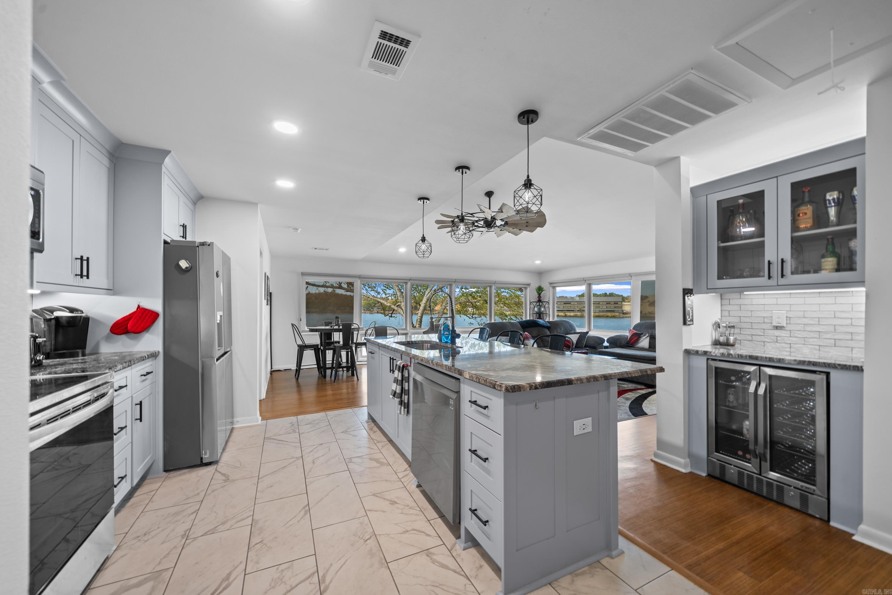 Pier West HPR - Residential