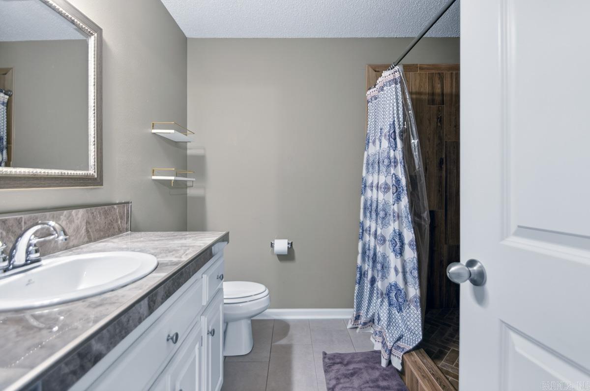 THE CREEK @ CENTENNIAL VALLEY - Residential