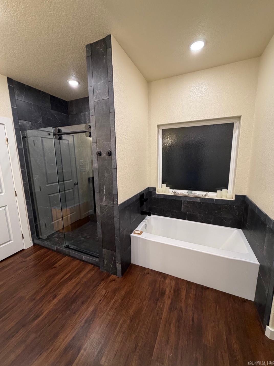 CADRON CREEK ESTATES - Residential