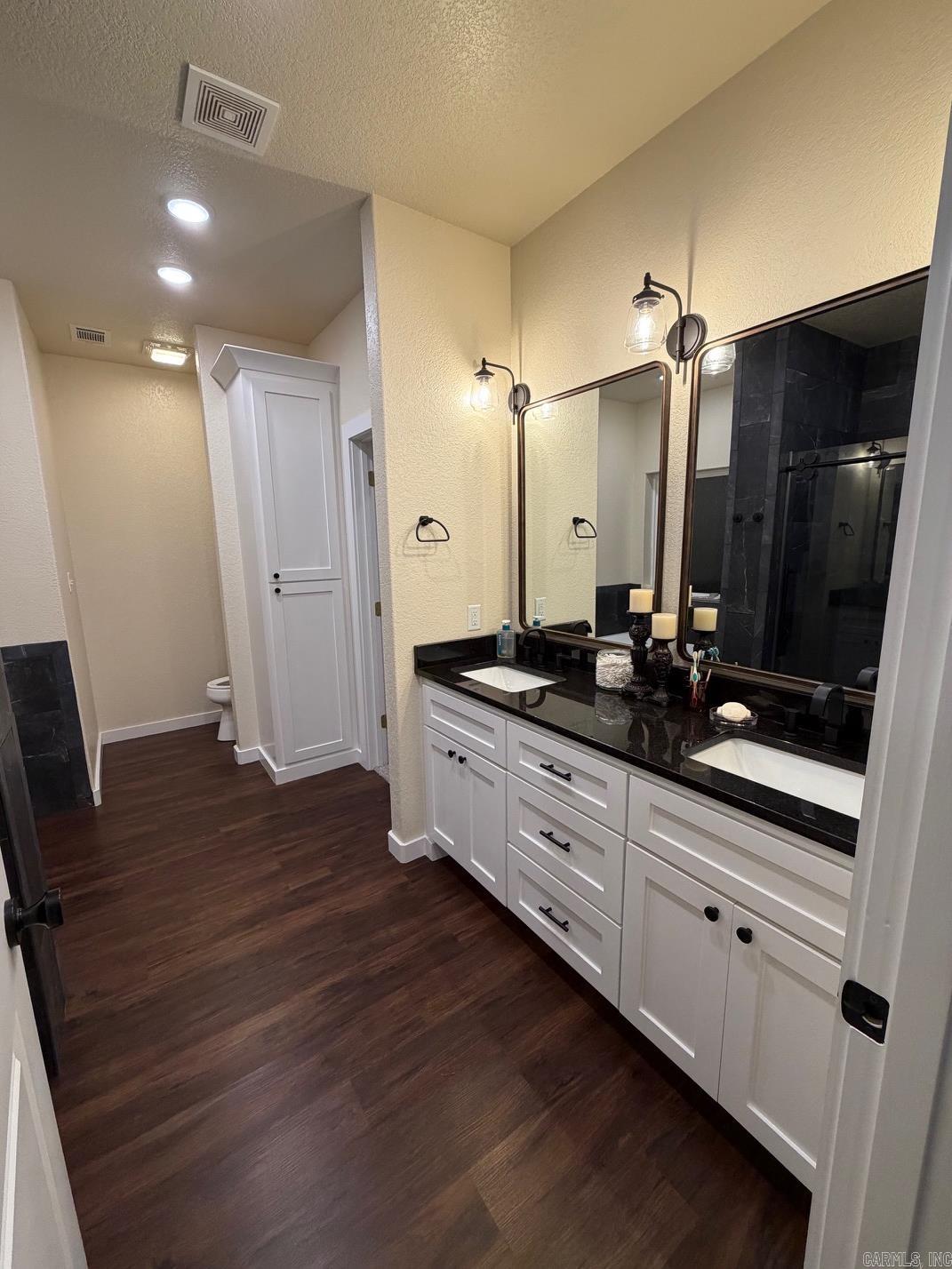 CADRON CREEK ESTATES - Residential