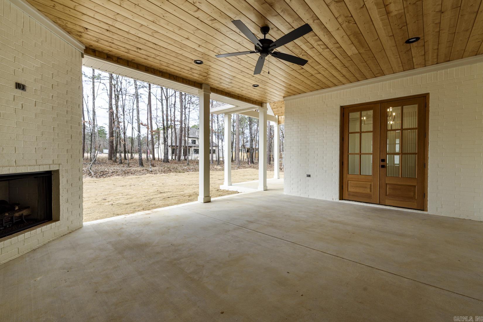 CHENAL VALLEY MIRAMAR PLACE - LI - Residential