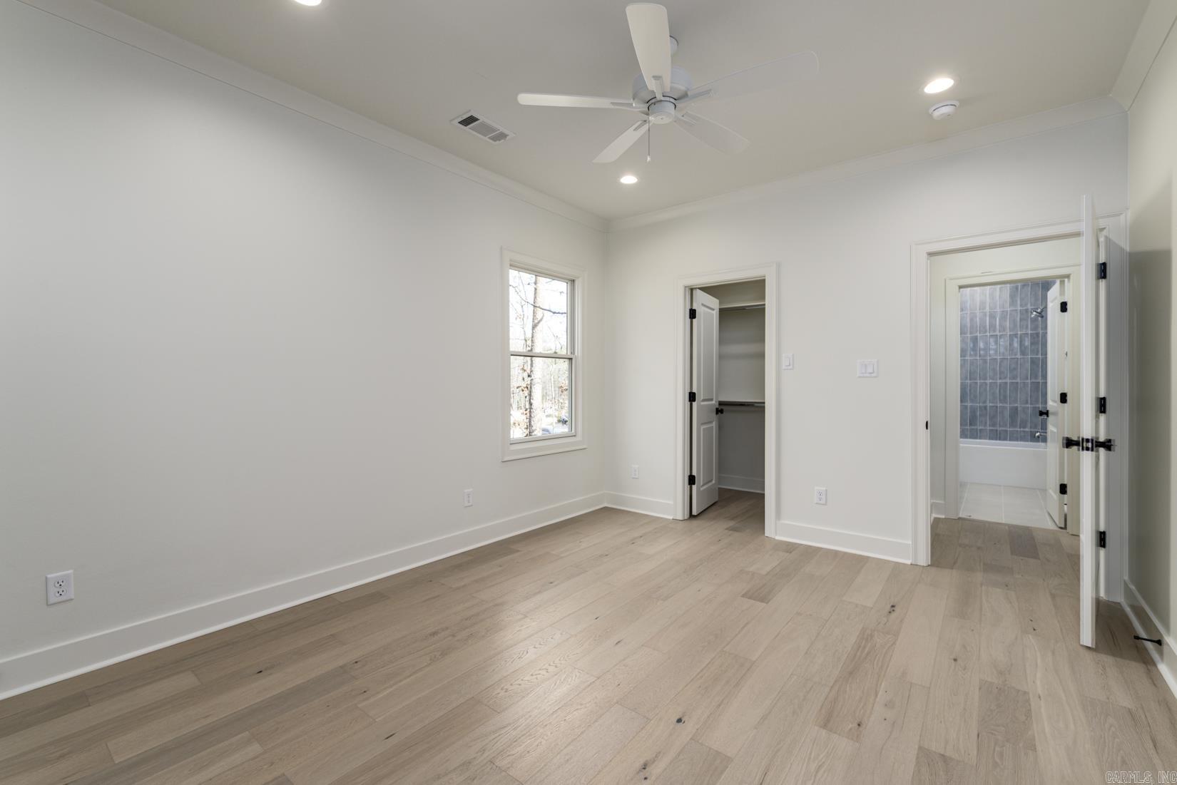 CHENAL VALLEY MIRAMAR PLACE - LI - Residential