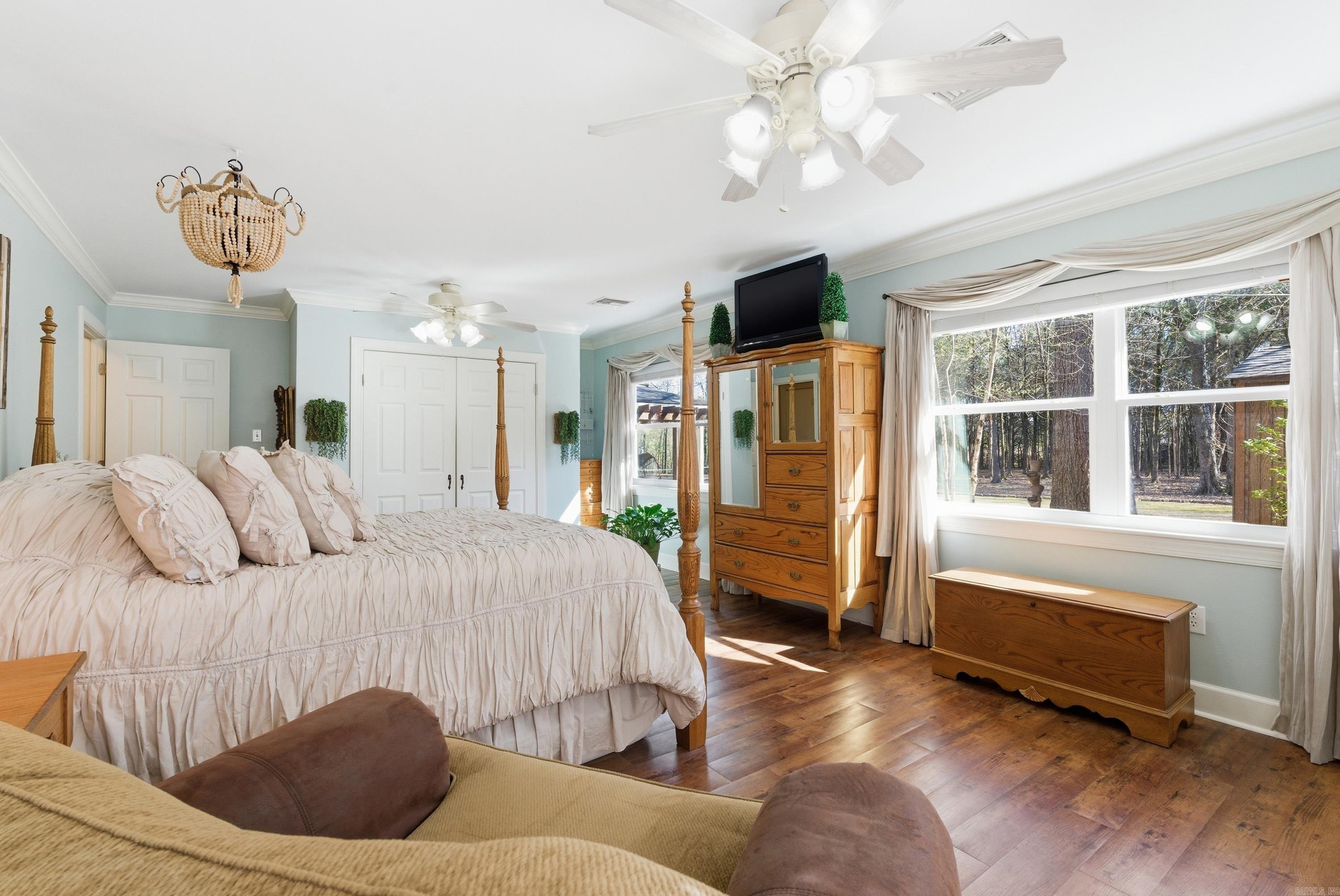 BROOKHAVEN - Residential