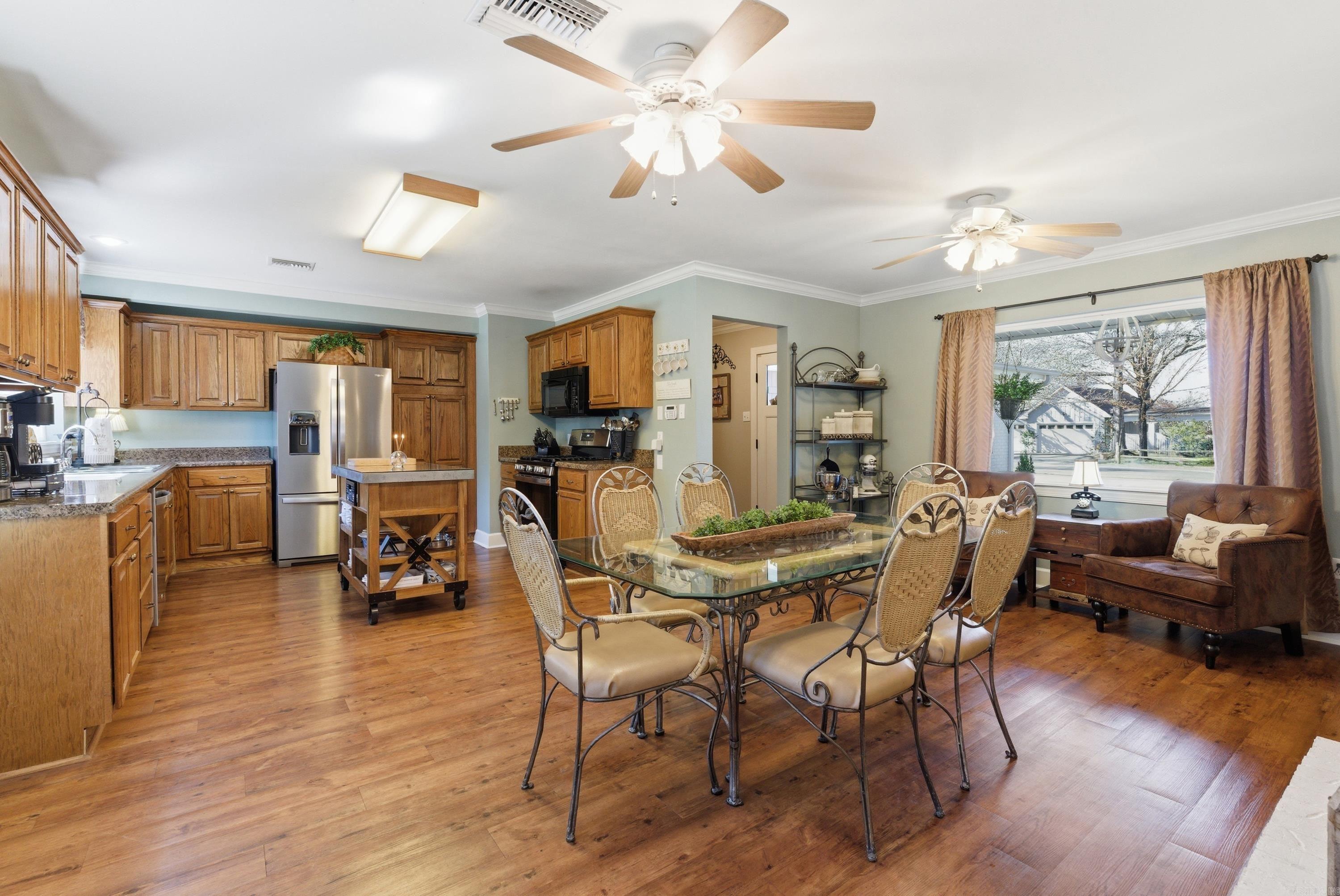 BROOKHAVEN - Residential