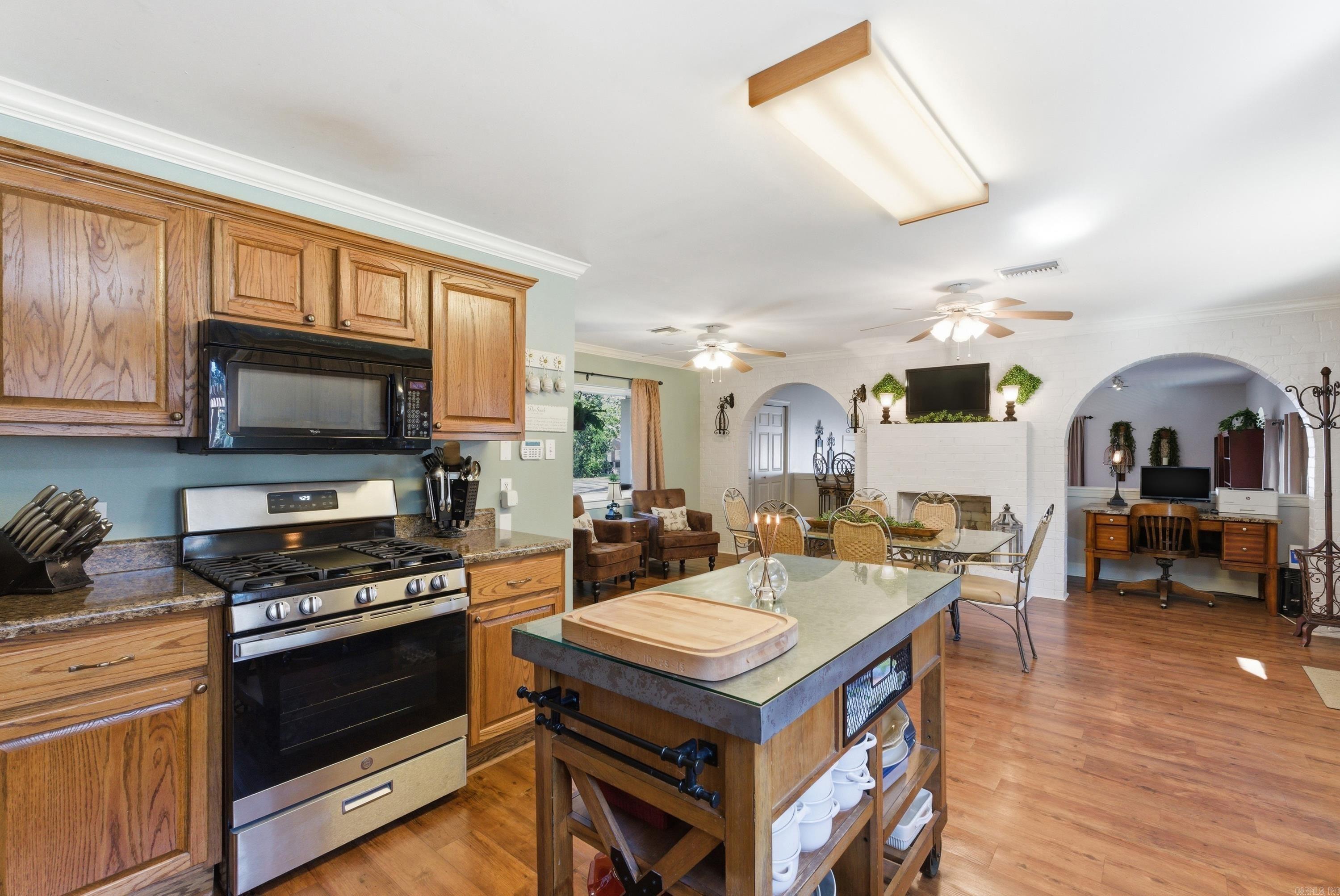 BROOKHAVEN - Residential