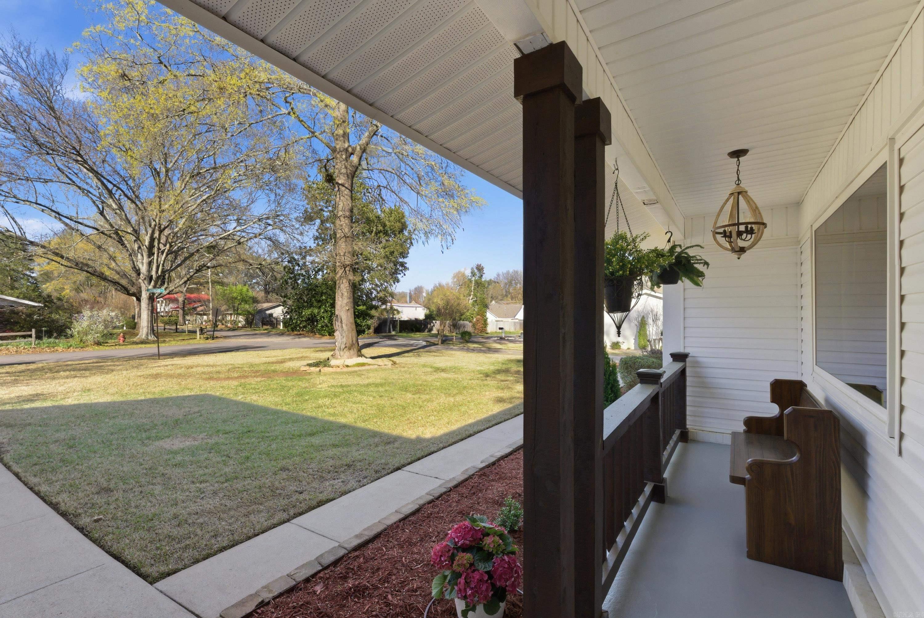 BROOKHAVEN - Residential