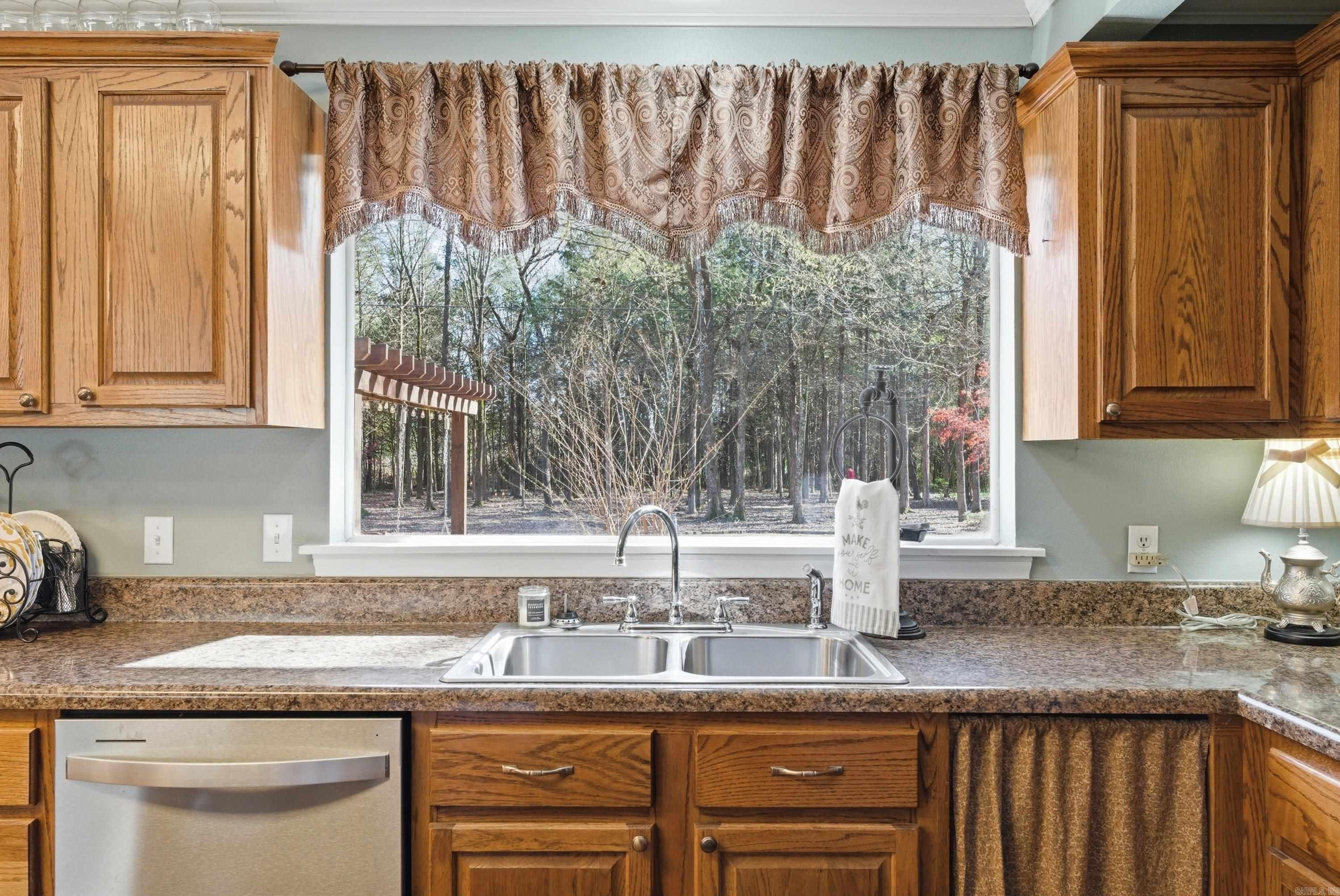 BROOKHAVEN - Residential