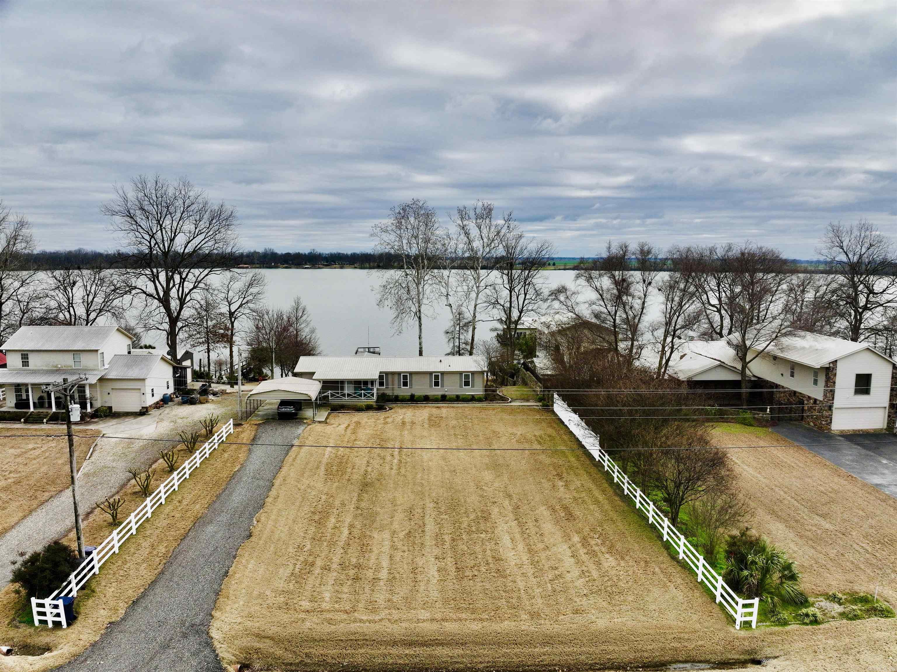 Sunny Shores - Residential