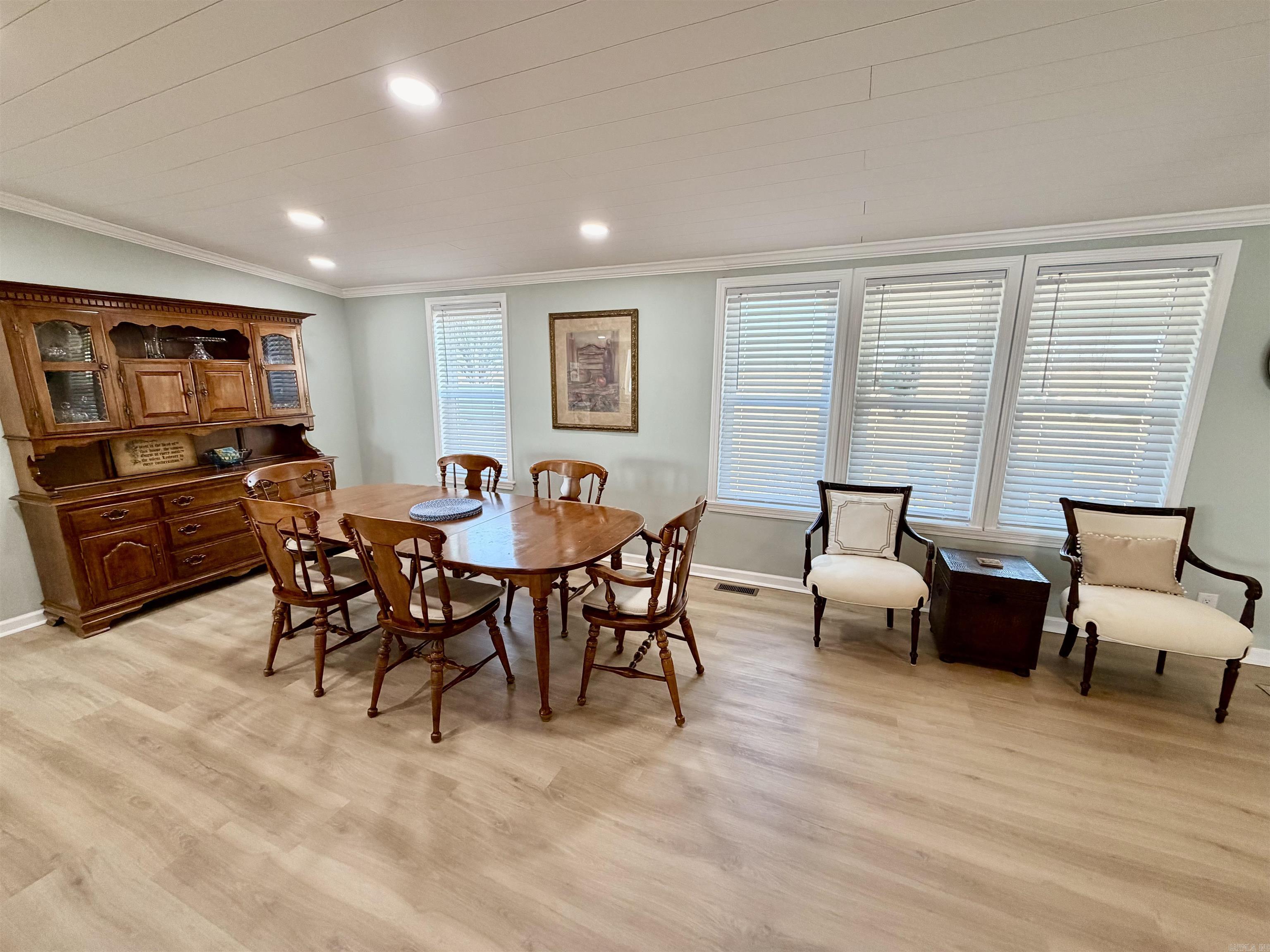 Sunny Shores - Residential