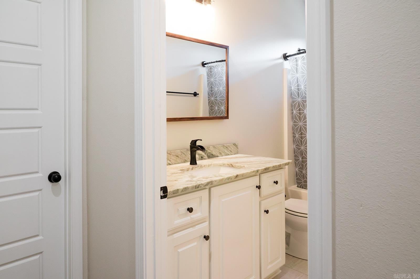 HIDDEN VALLEY ESTATES - Residential