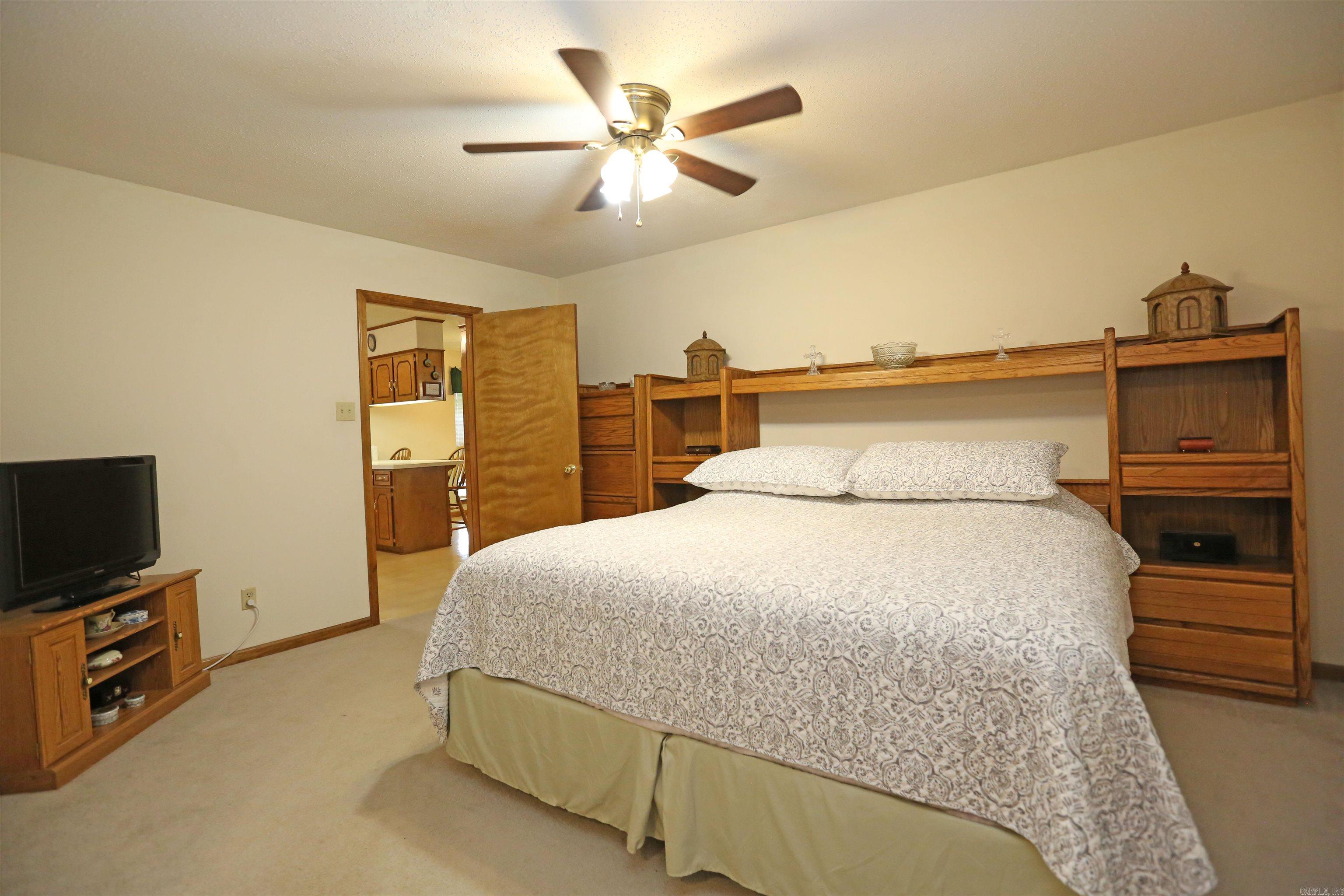 PLEASANT MEADOWS - Residential