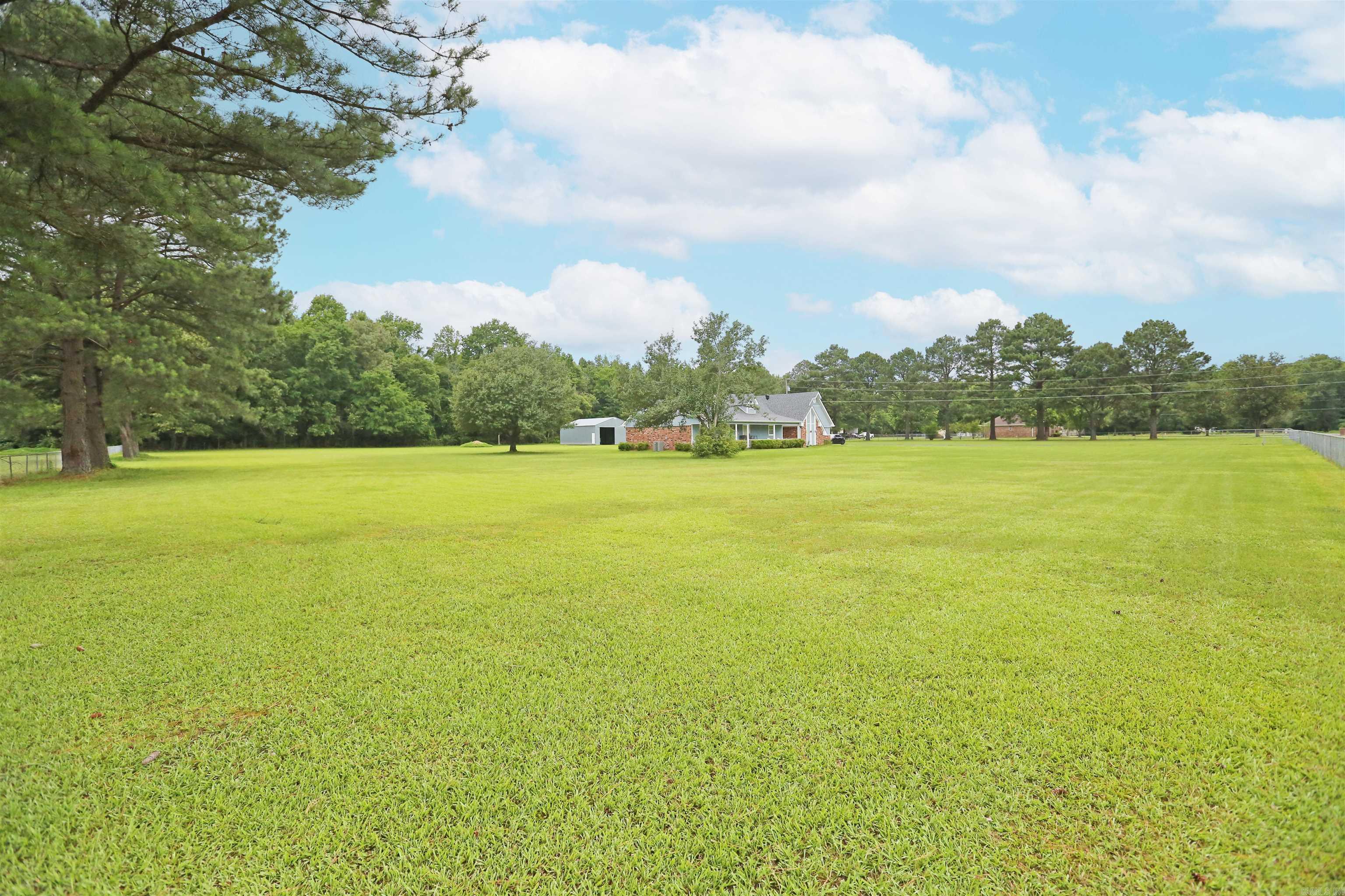 PLEASANT MEADOWS - Residential