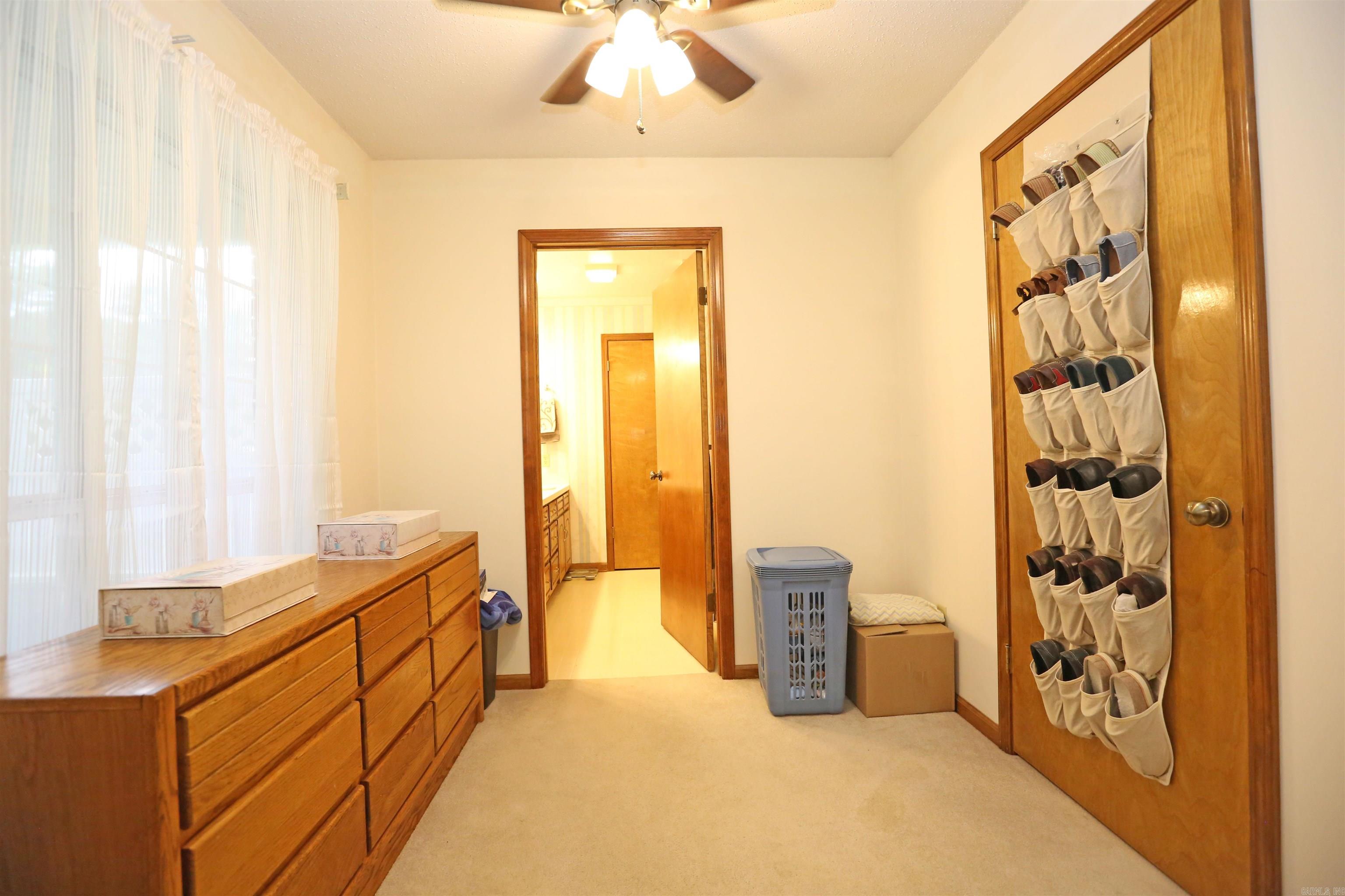 PLEASANT MEADOWS - Residential