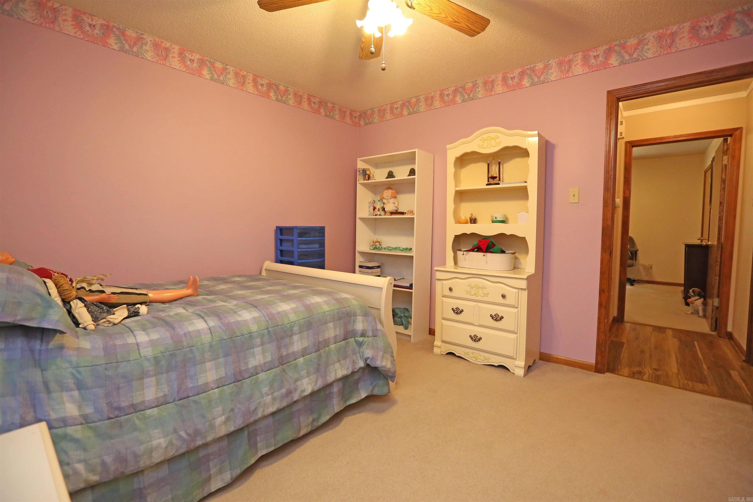 PLEASANT MEADOWS - Residential