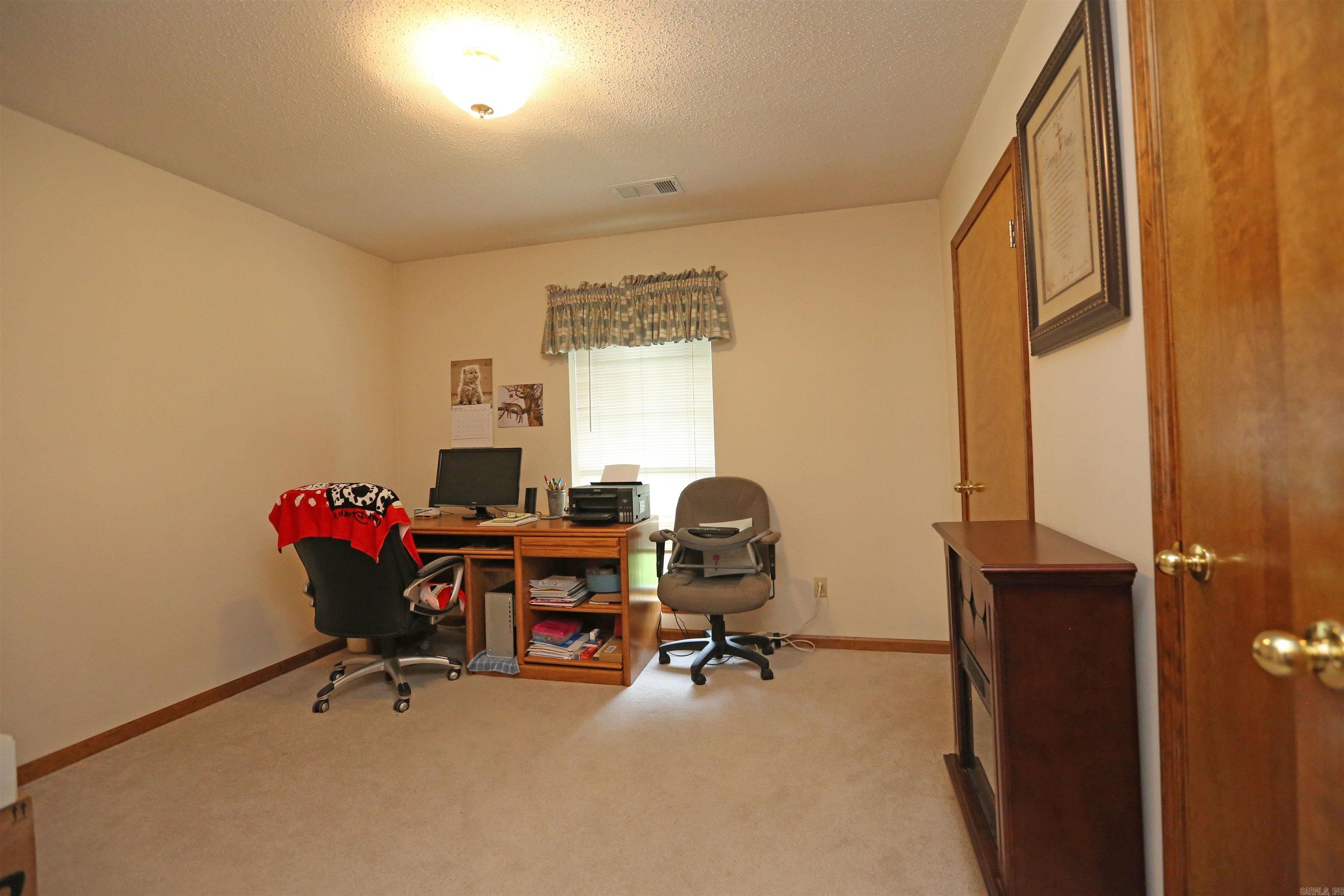 PLEASANT MEADOWS - Residential