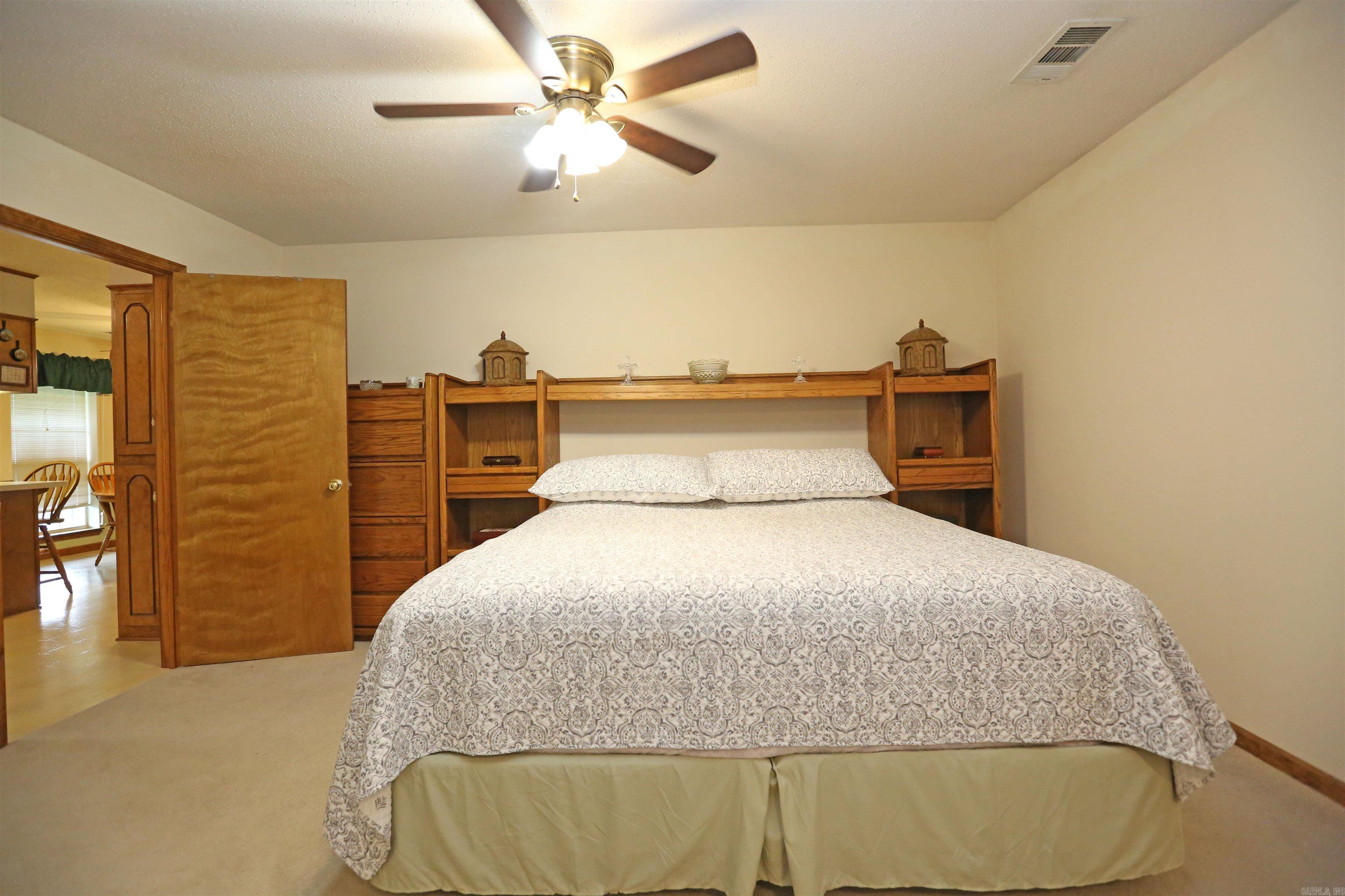 PLEASANT MEADOWS - Residential