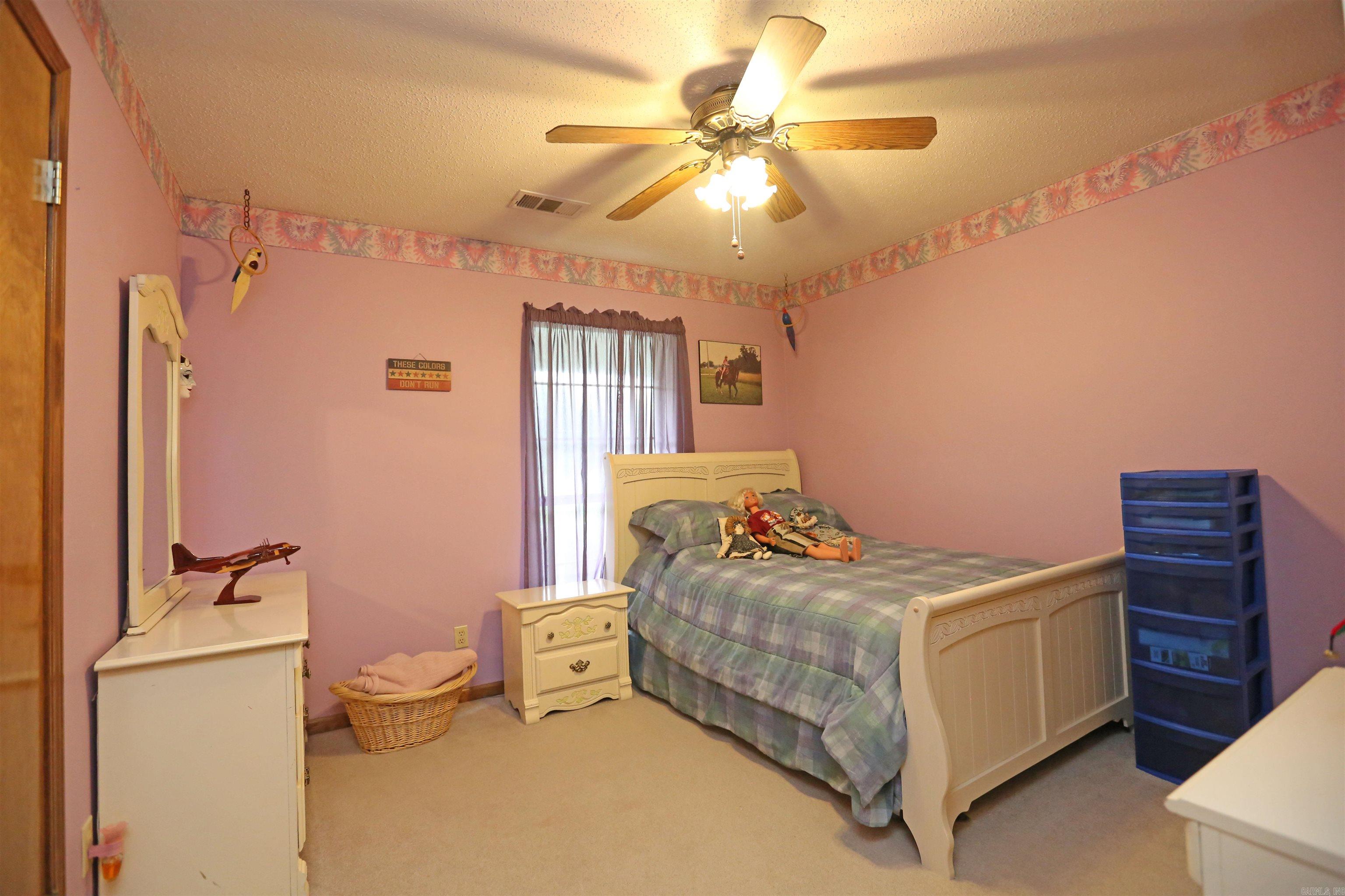 PLEASANT MEADOWS - Residential