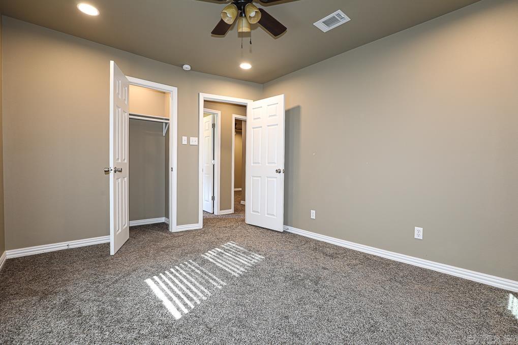 SHERWOOD PARK - Residential