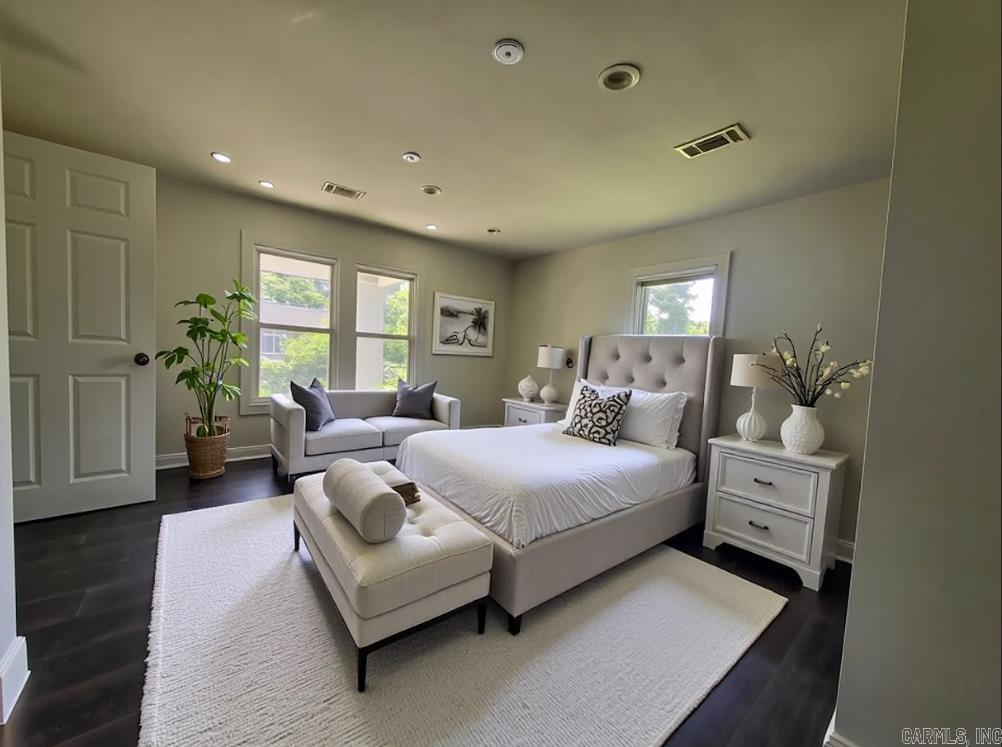 MOORES GLENDALE - Residential