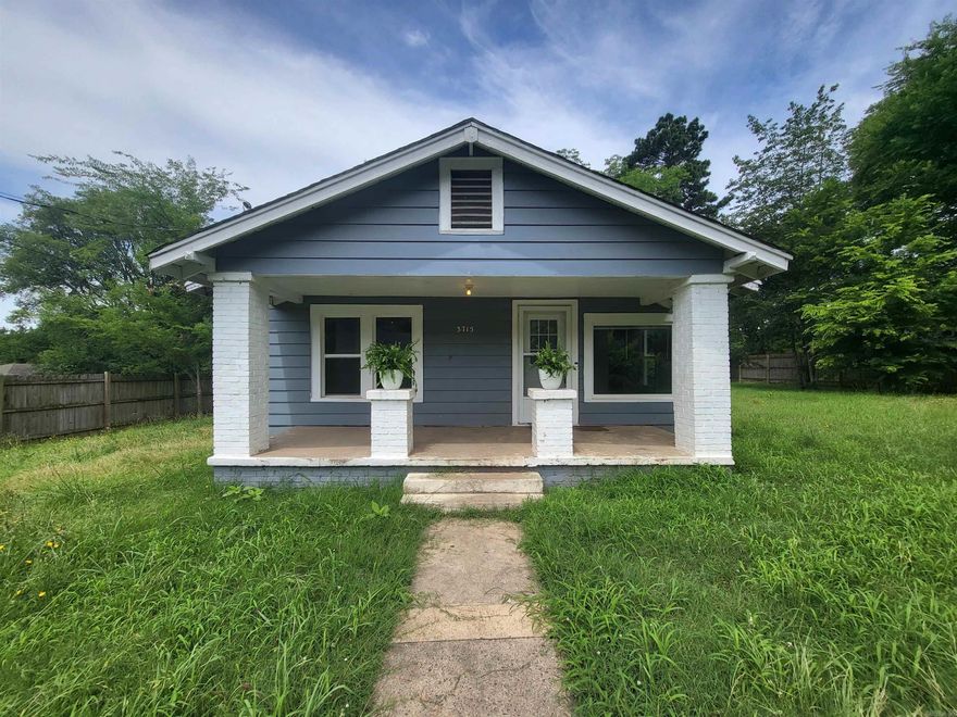 If you're renting, you're already paying a mortgage-- it's just someone else's! Consider building your own wealth with this unique home begging for its next owner to fill it with love. Tired of your upstairs neighbor tap dancing on your ceiling at 2 a.m? Do you wake to the sound of your neighbor's alarm clock through paper thin walls? Those things won't happen on this massive 1/3 acre lot. The interior boasts a huge primary bedroom, kitchen with quartz countertops and stainless steel appliances (including refrigerator), a separate dining room, two bonus spaces for offices or tinkering AND a sizeable laundry room. Tankless water heater for efficiency! Lot is fully fenced with access from both the front and a back alley. Great opportunity for investors as well as traditional homeowners. Take a peek today. *Staged photos are AI-generated. *Square footage is approximate. *Agents see remarks.