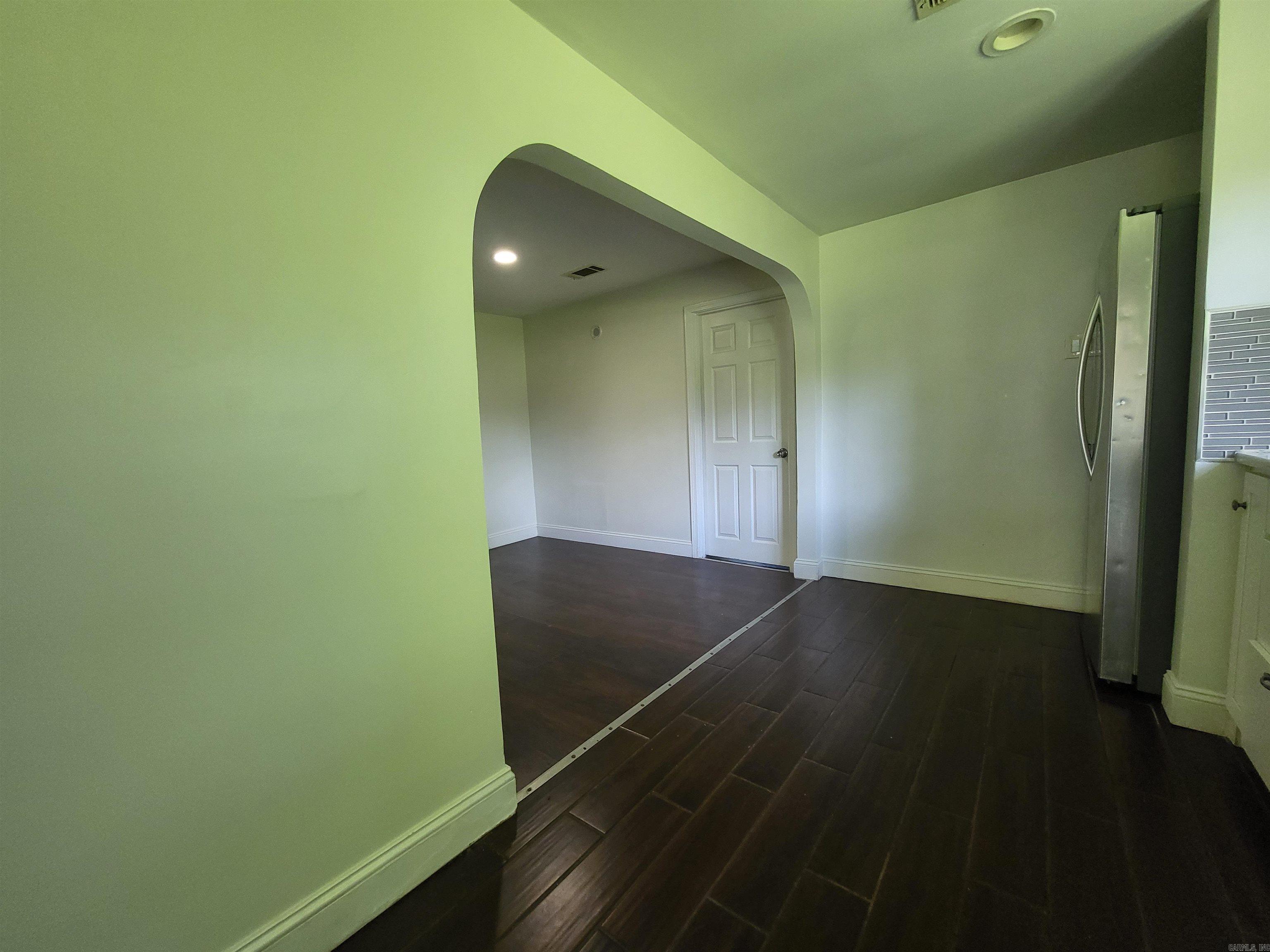 MOORES GLENDALE - Residential