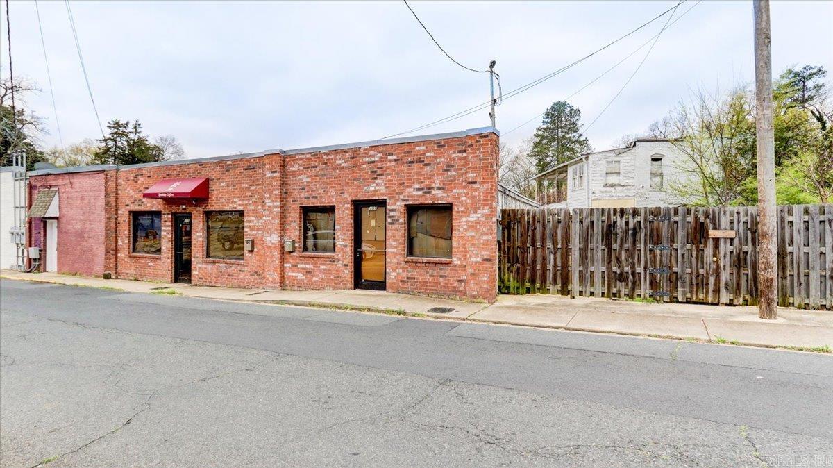 HSR BLK - Commercial Sale