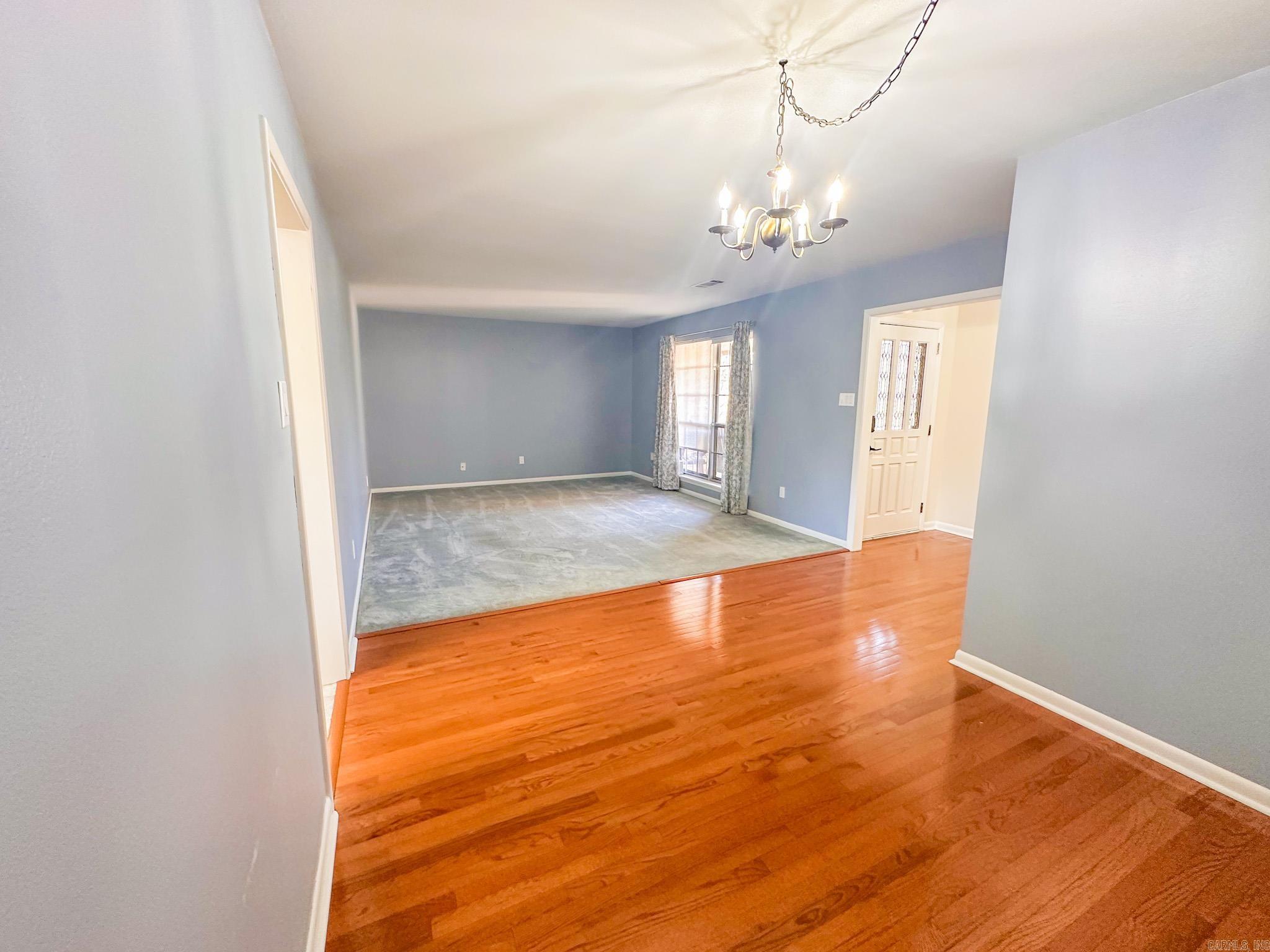 COUNTRY CLUB PARK - Residential