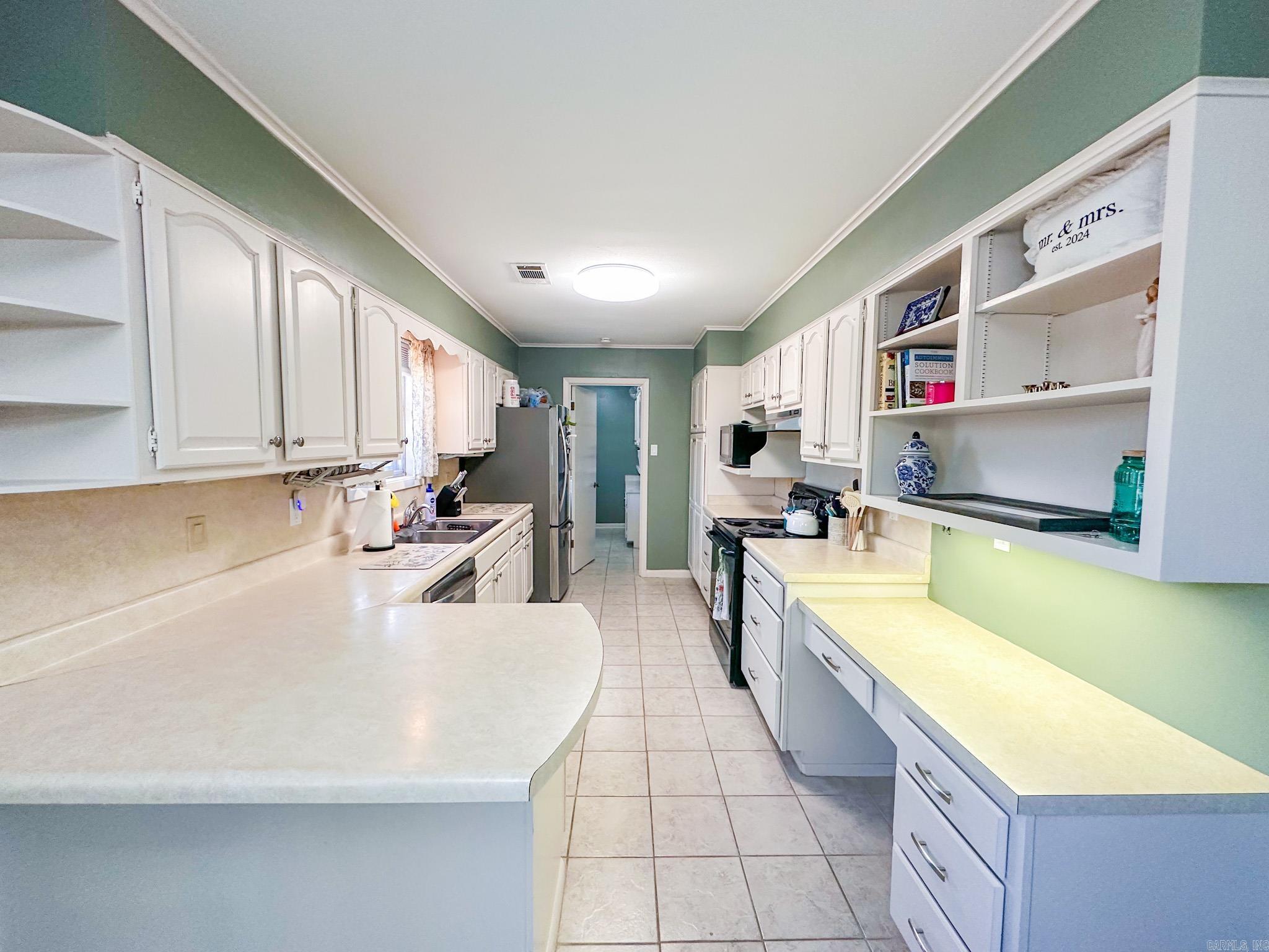 COUNTRY CLUB PARK - Residential