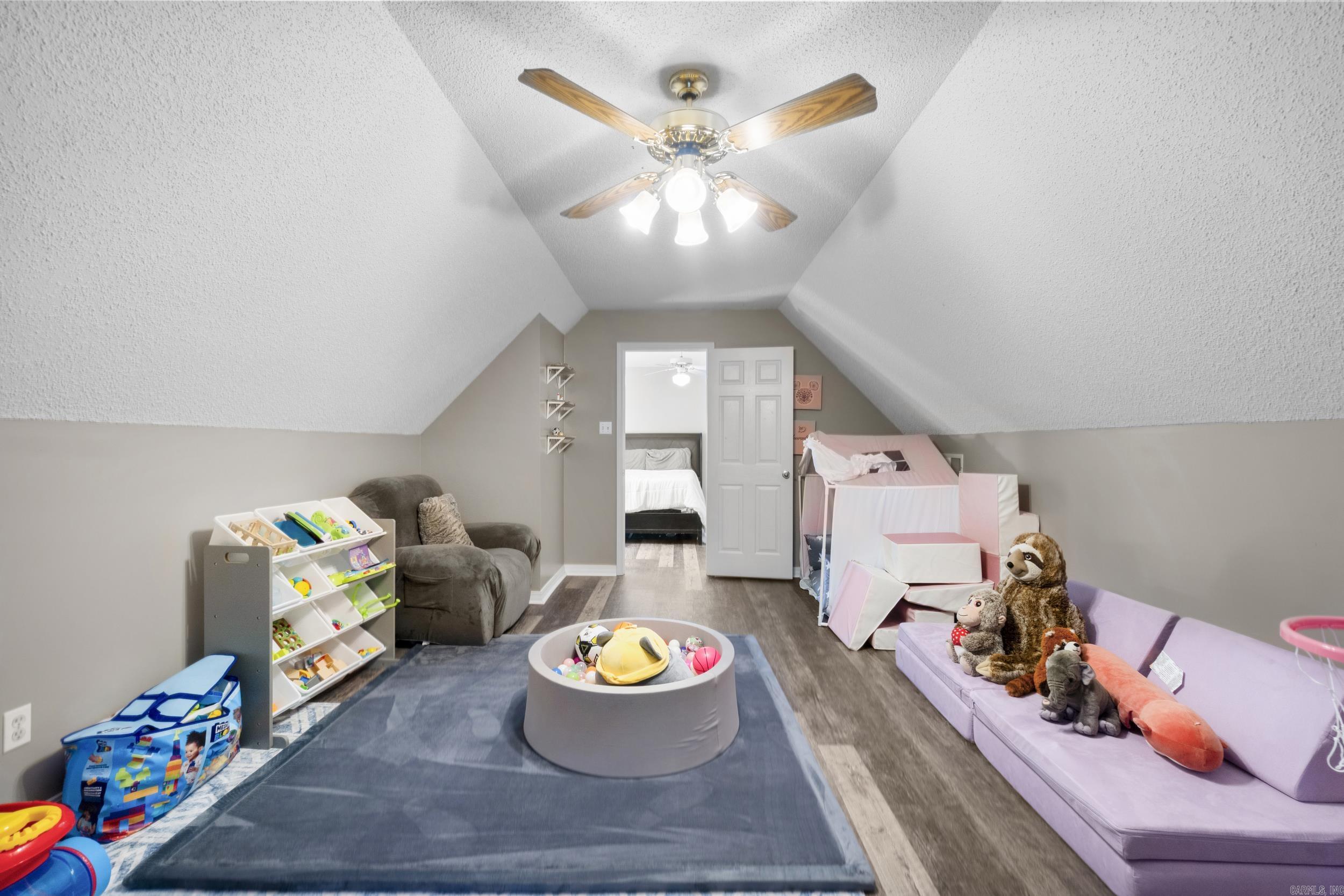 Sun Terrace Estates - Residential