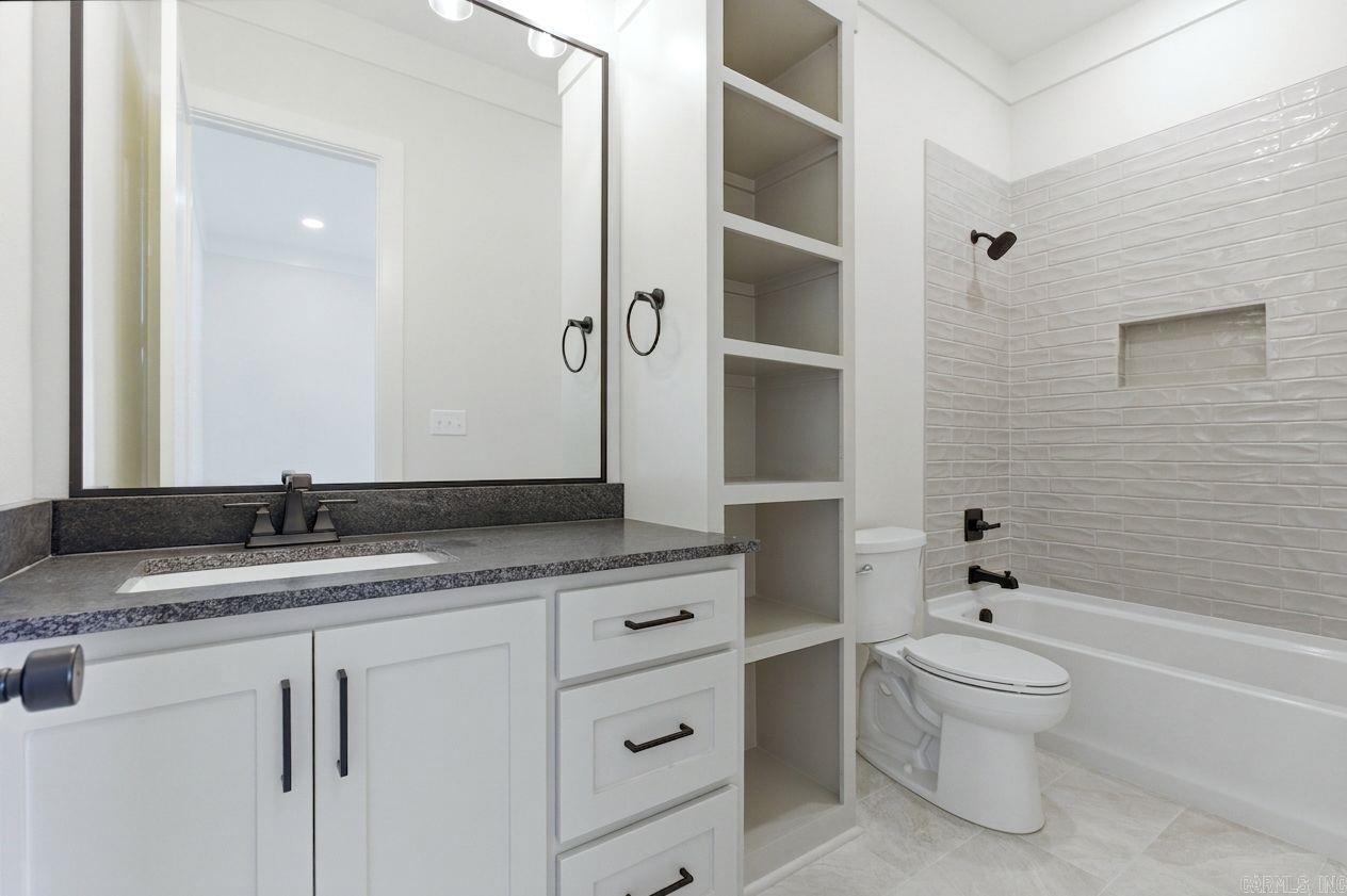 THE WOODLANDS - Residential