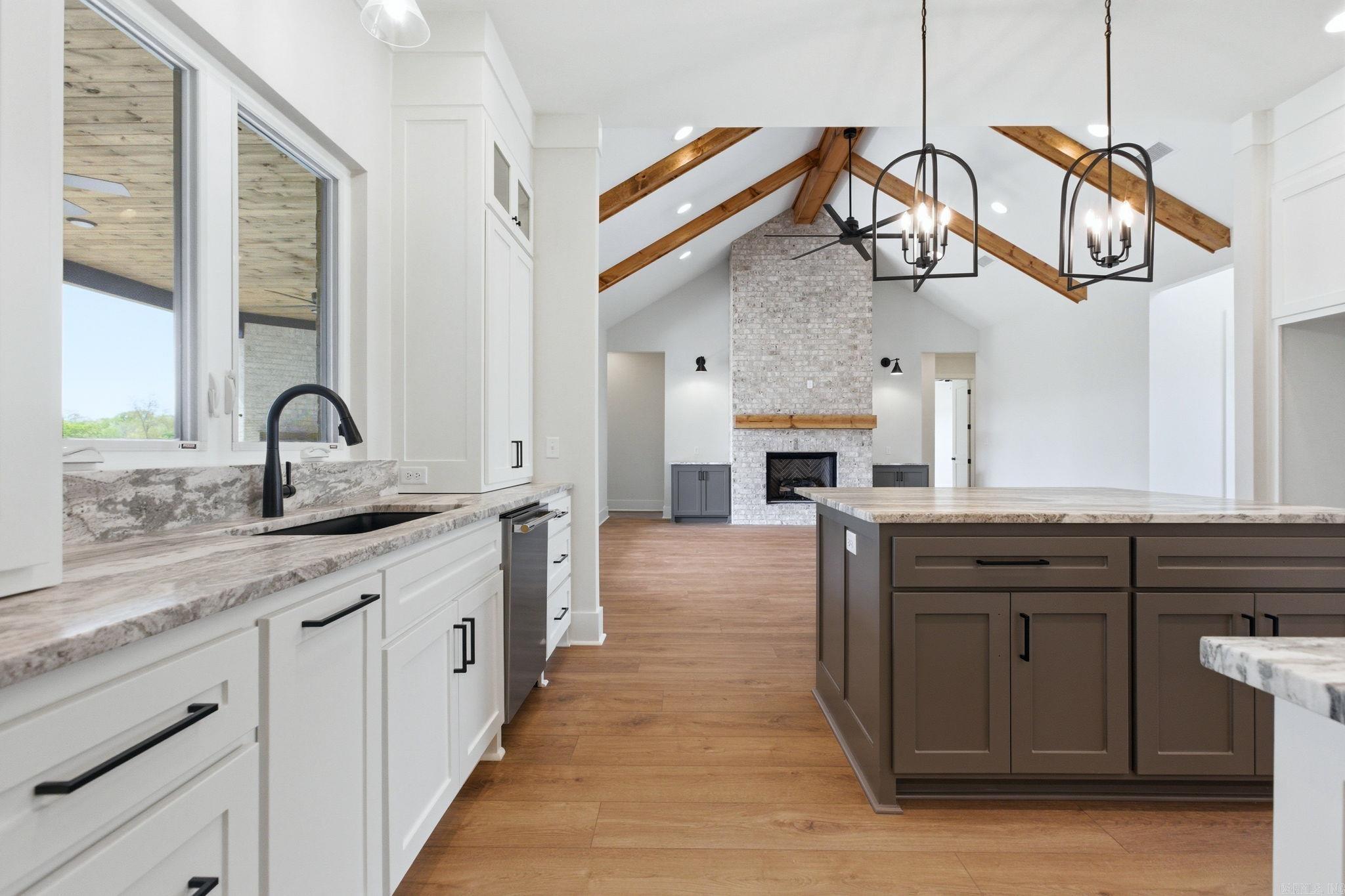 THE WOODLANDS - Residential