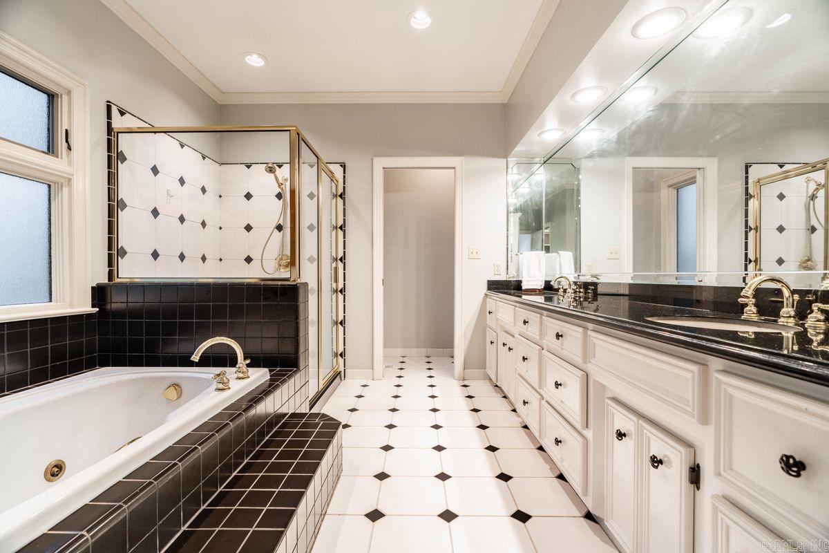 CHENAL VALLEY DUCLAIR COURT - Residential