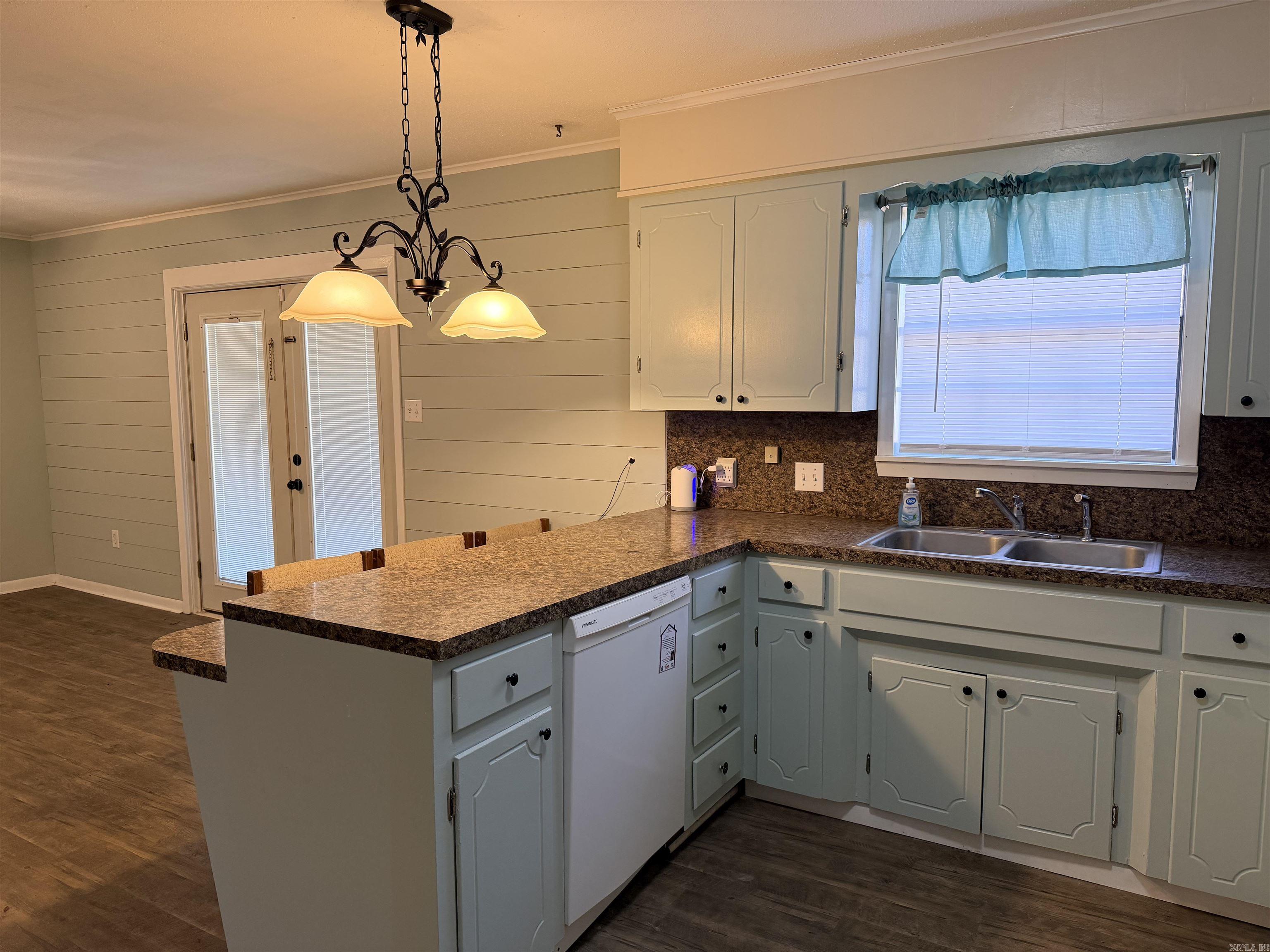 FOREST PARK G - Residential