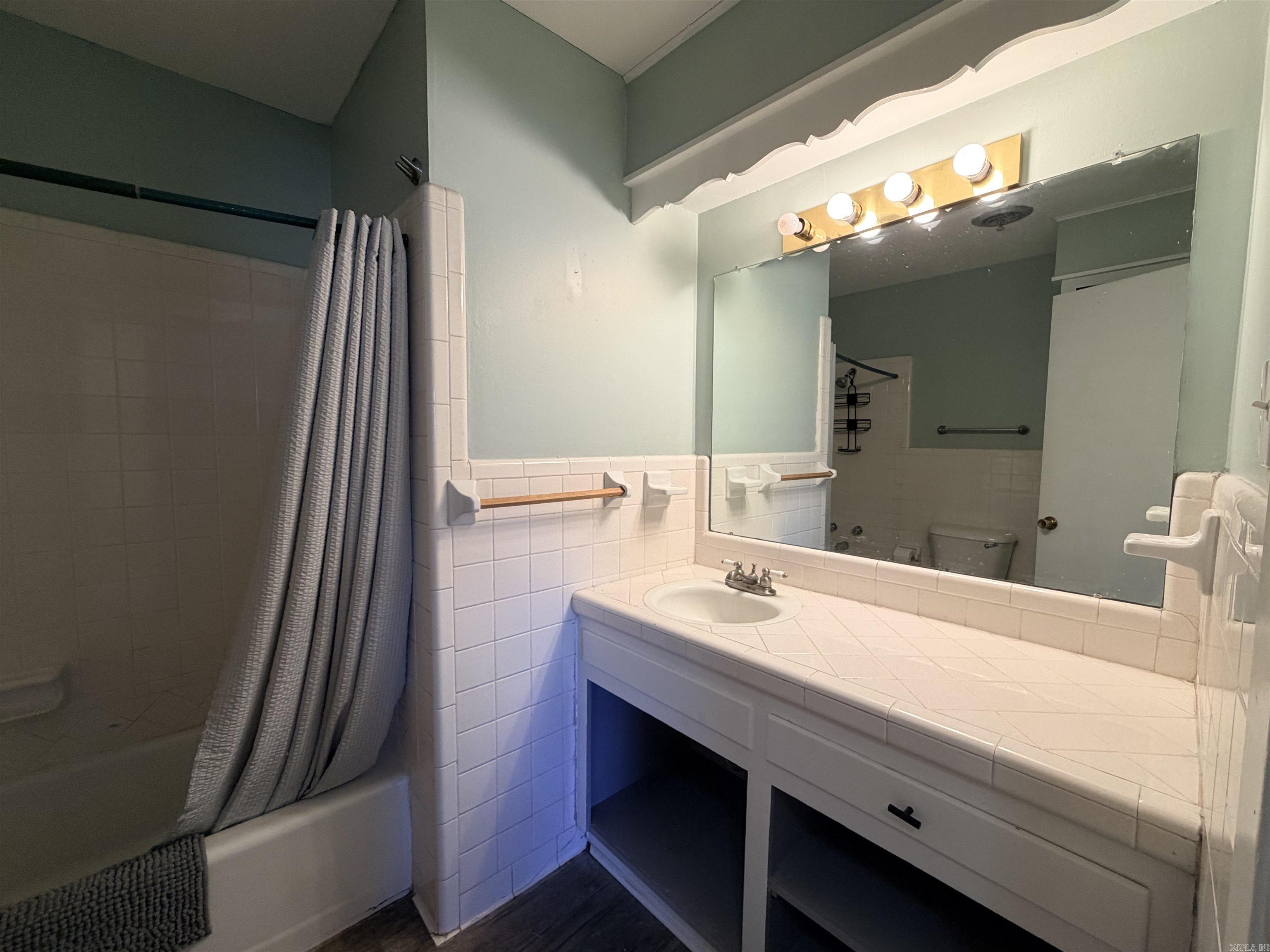 FOREST PARK G - Residential