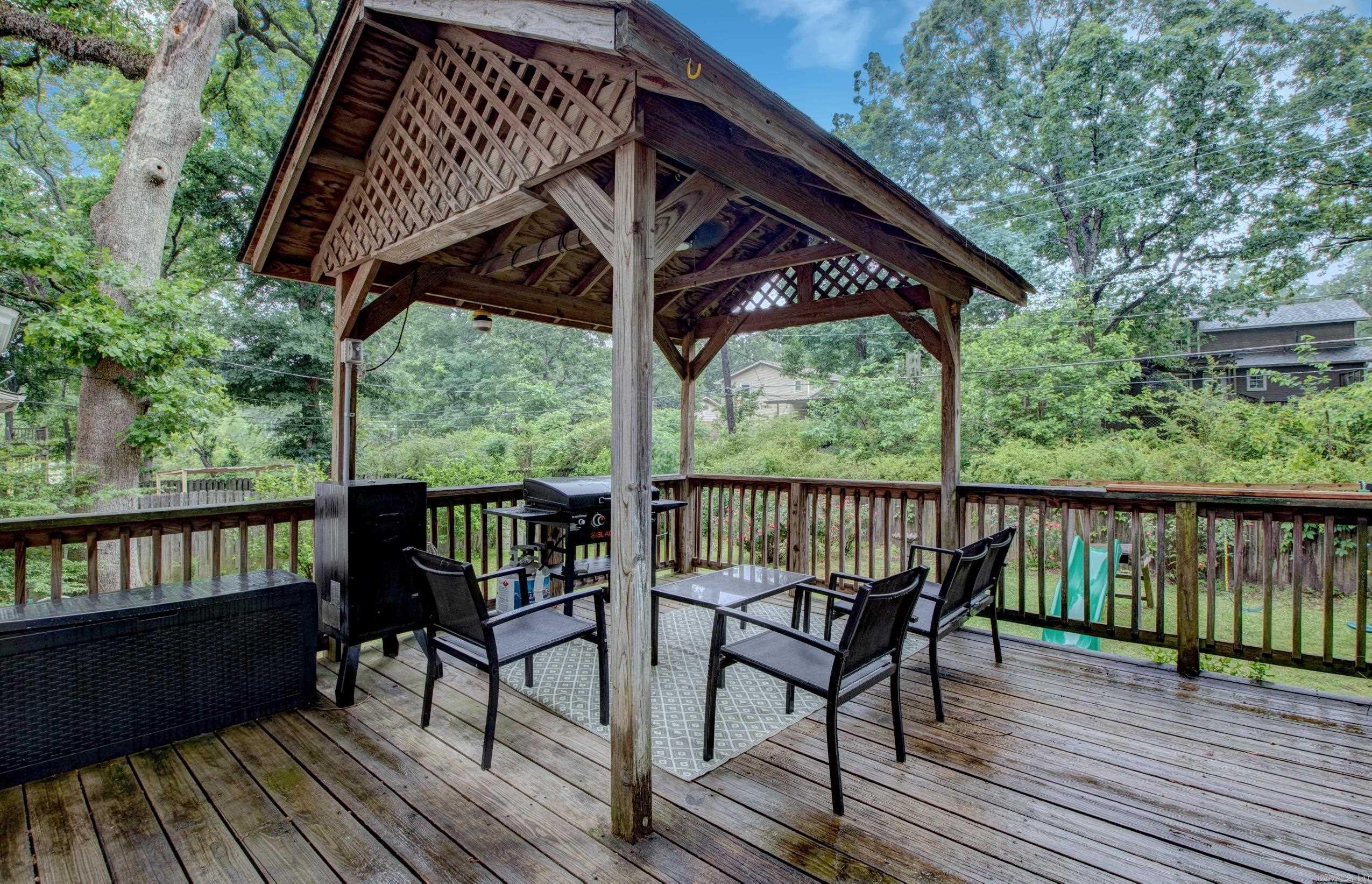 GREEN HILLS - Residential