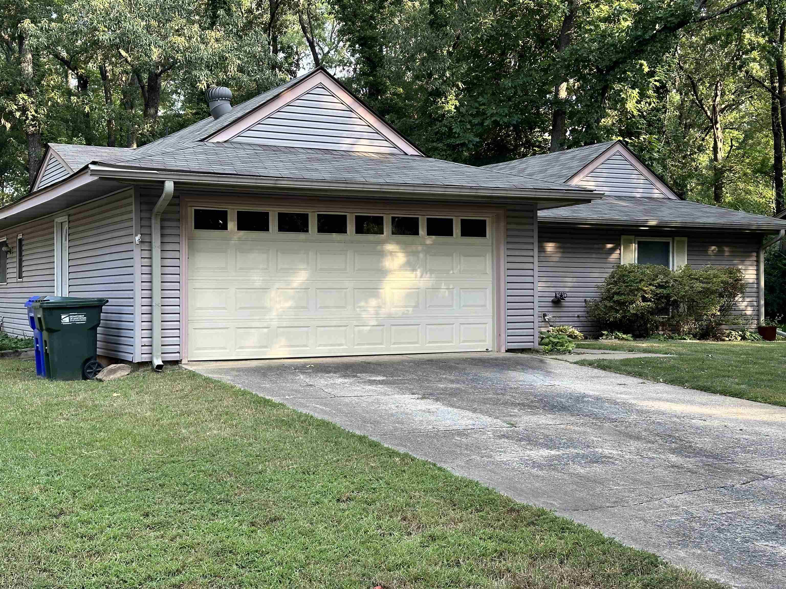 SMOKING OAKS ADD - Residential