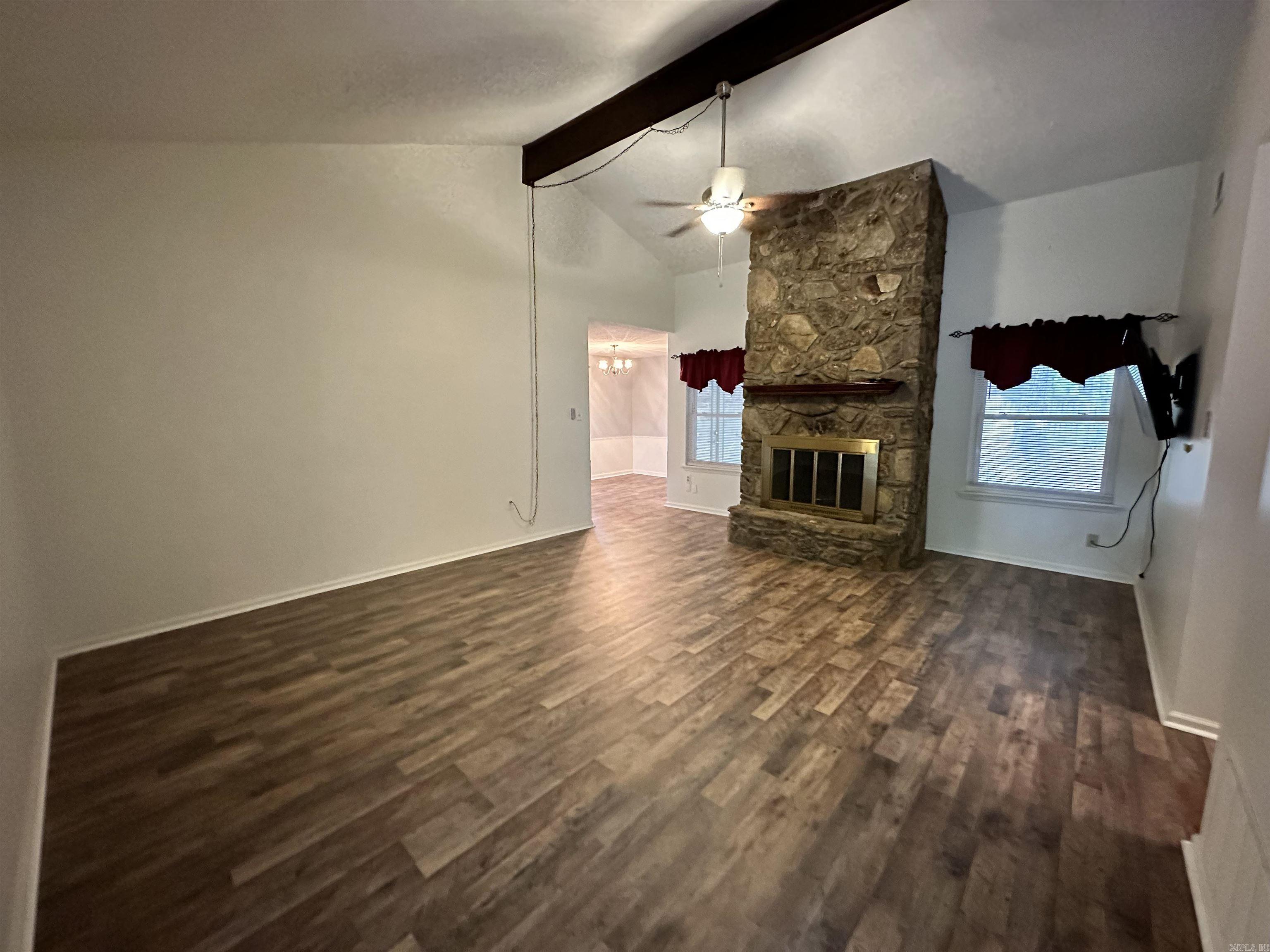 SMOKING OAKS ADD - Residential