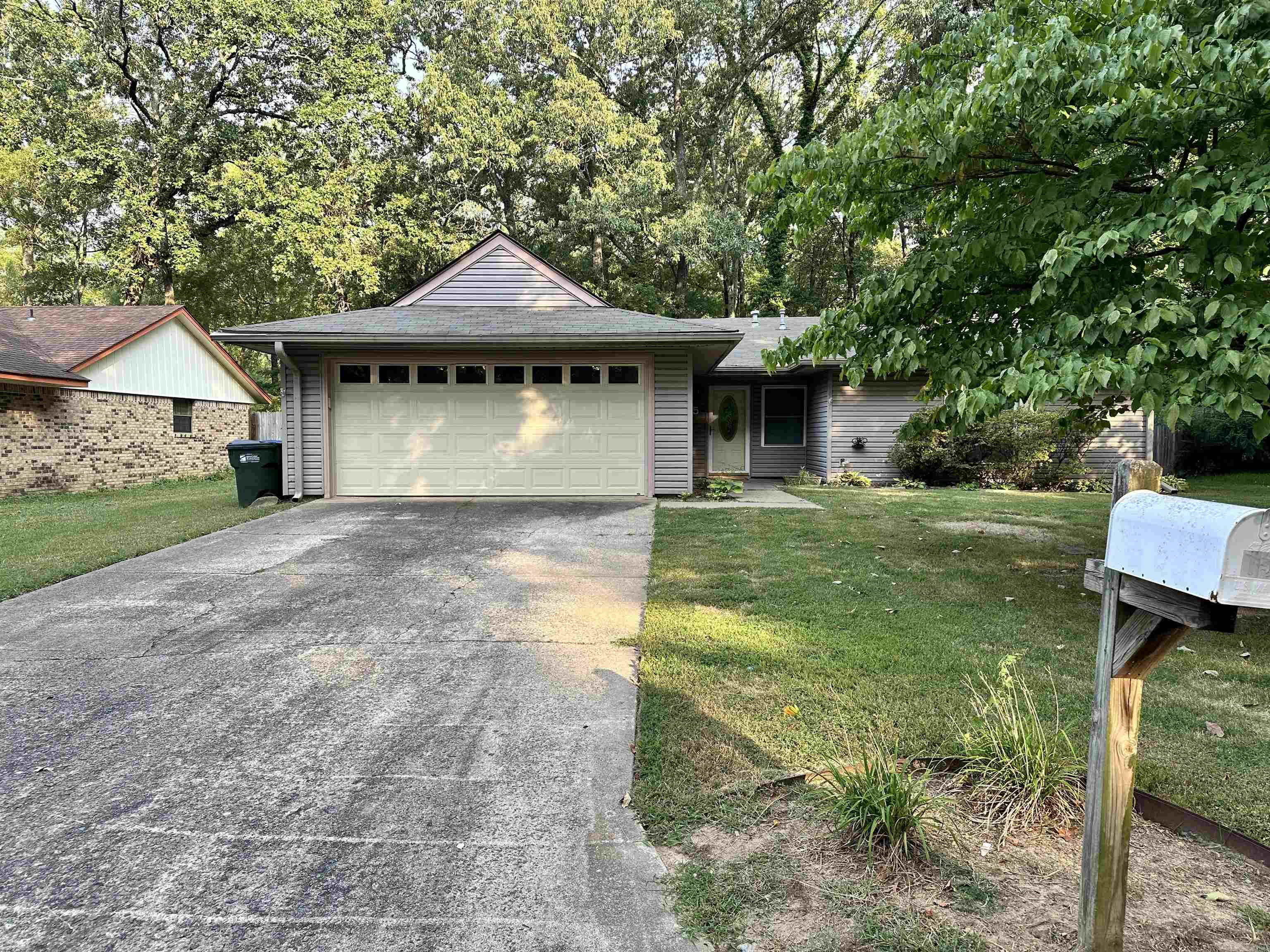 SMOKING OAKS ADD - Residential