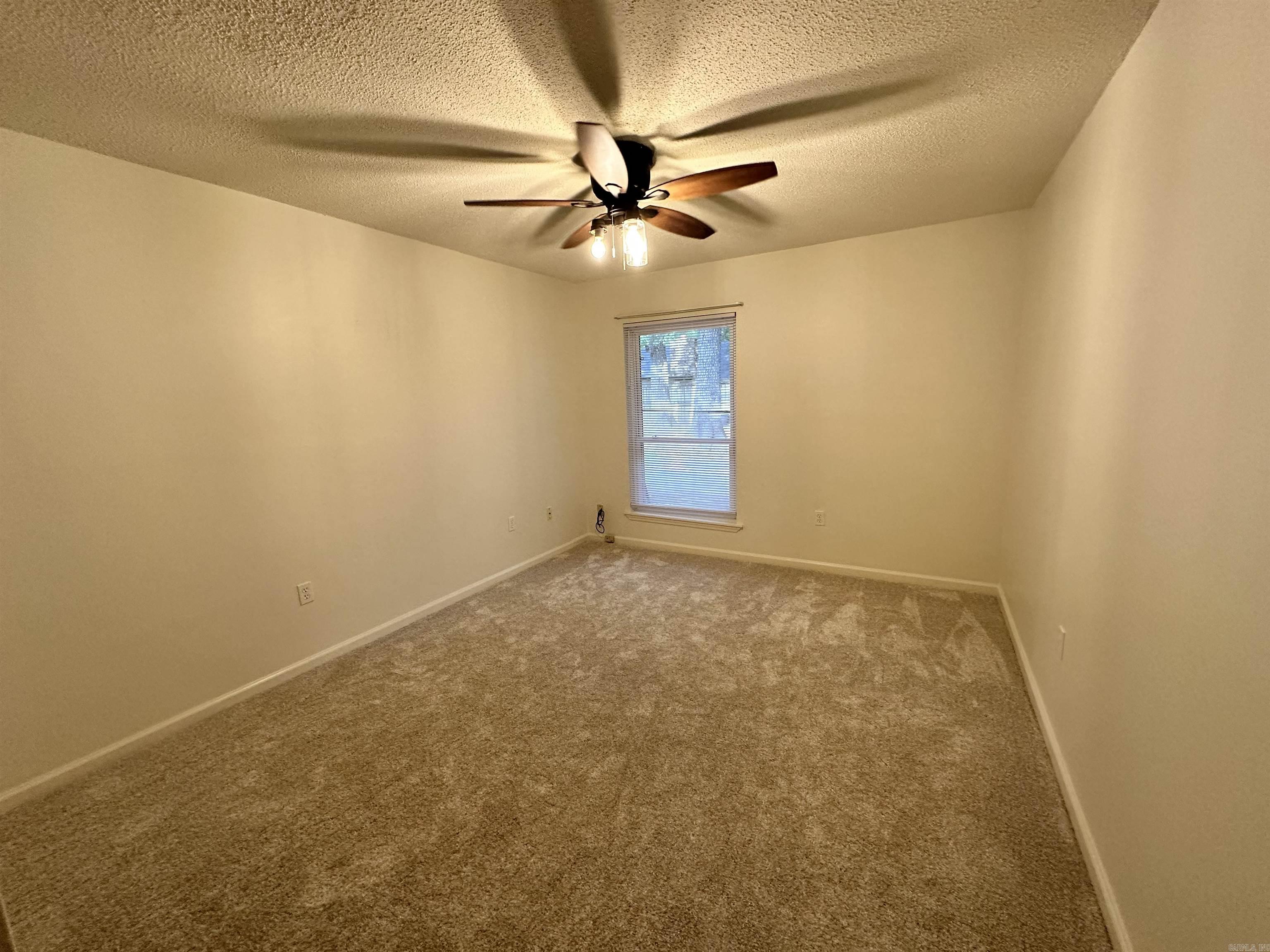 SMOKING OAKS ADD - Residential