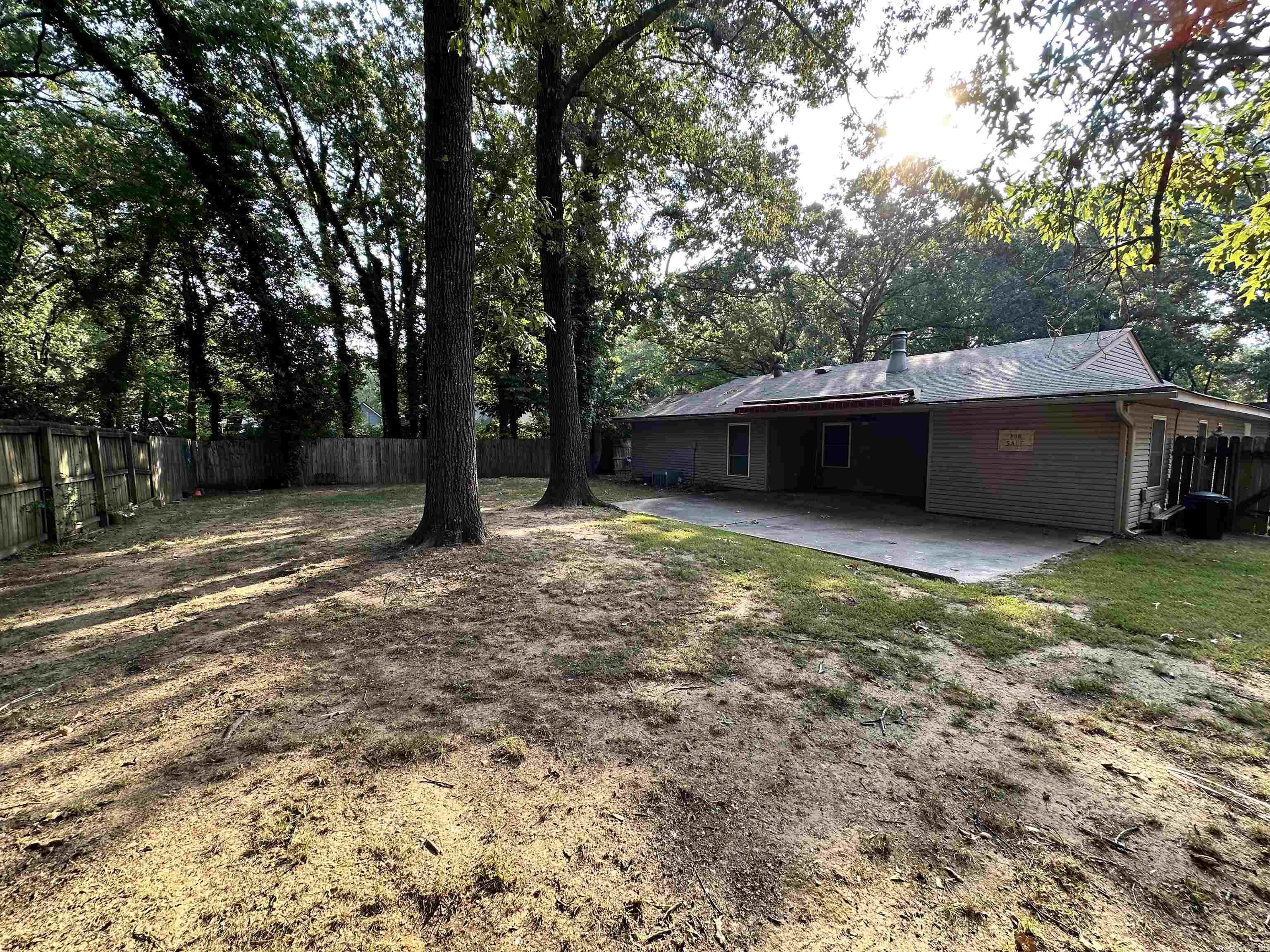 SMOKING OAKS ADD - Residential