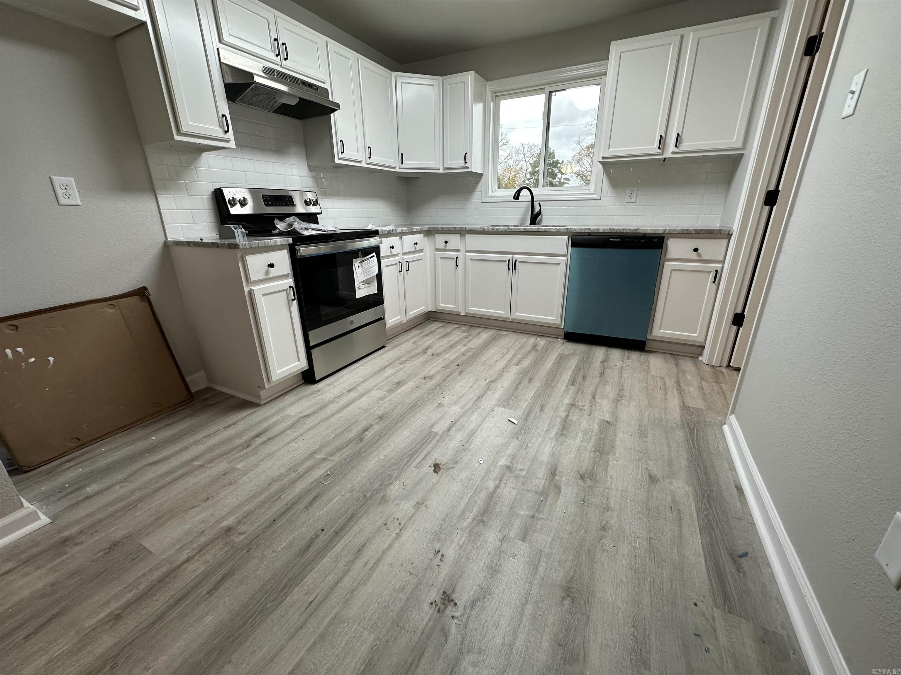 Not in Subdivision - Residential Lease