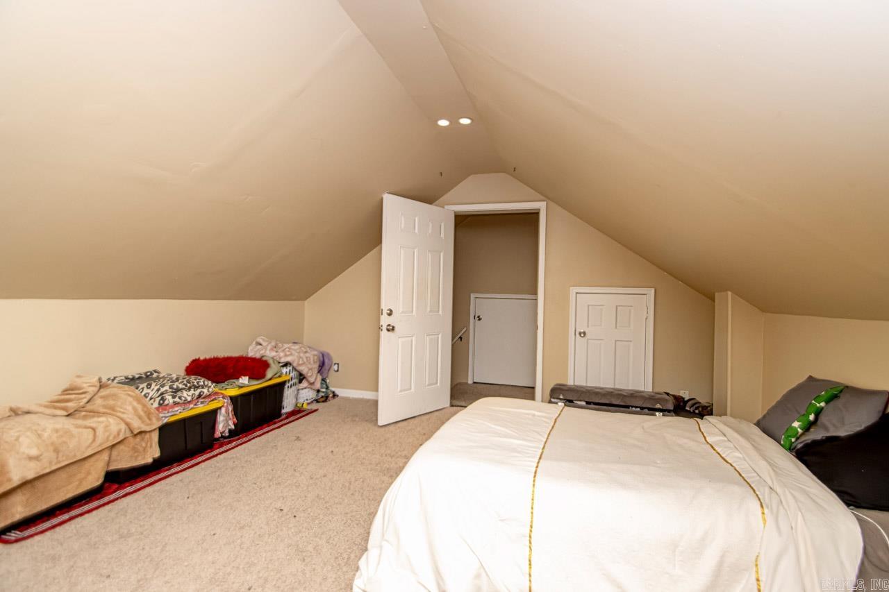 COURTSIDE PLACE ADDN - Residential