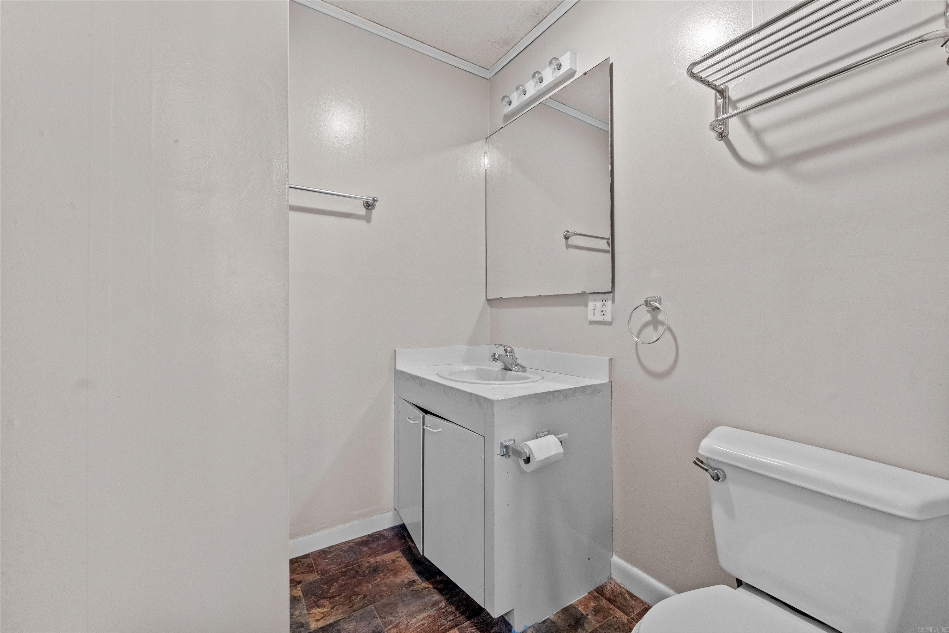 RIFFEL & RHOTEN RIDGELAND - Residential