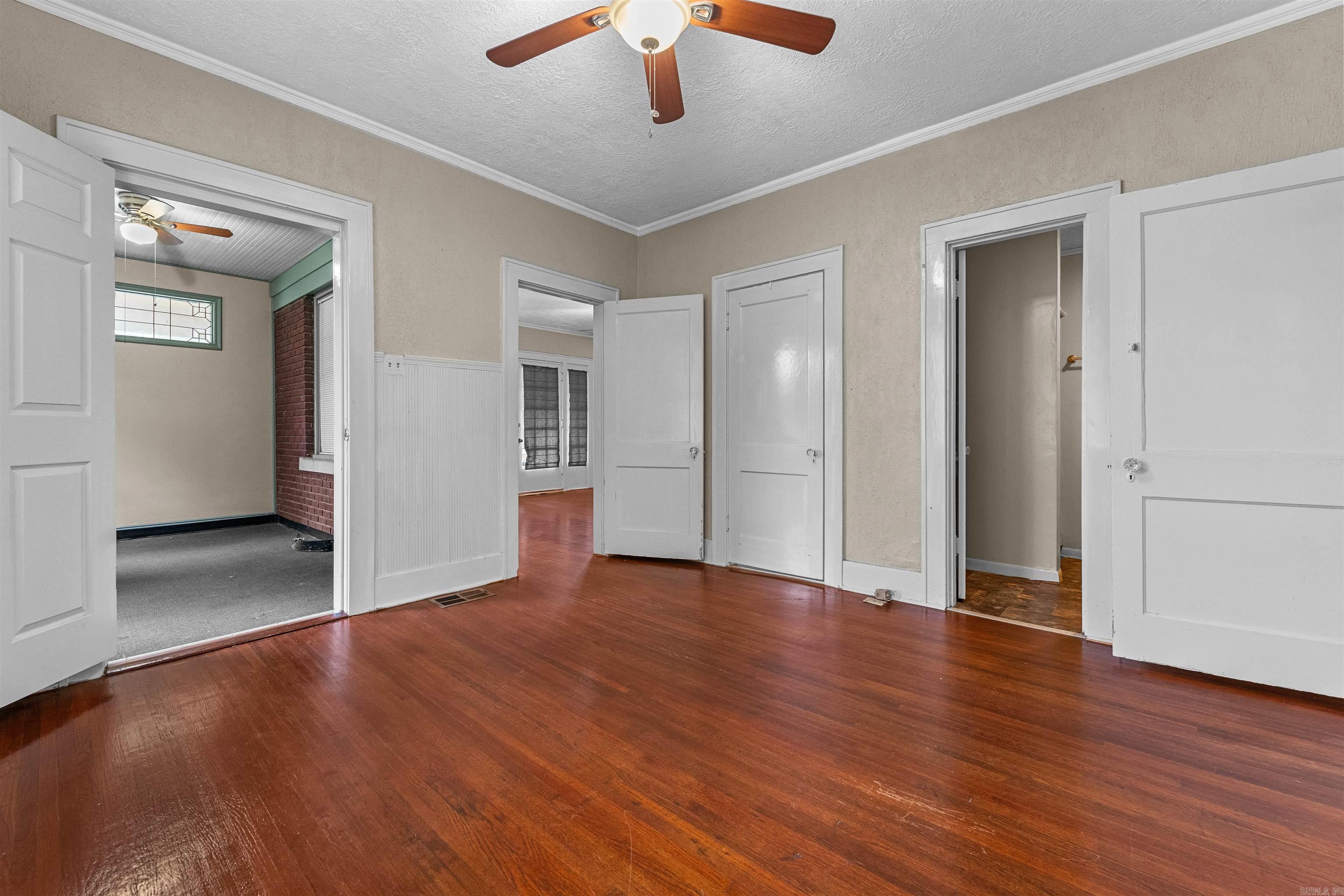 RIFFEL & RHOTEN RIDGELAND - Residential