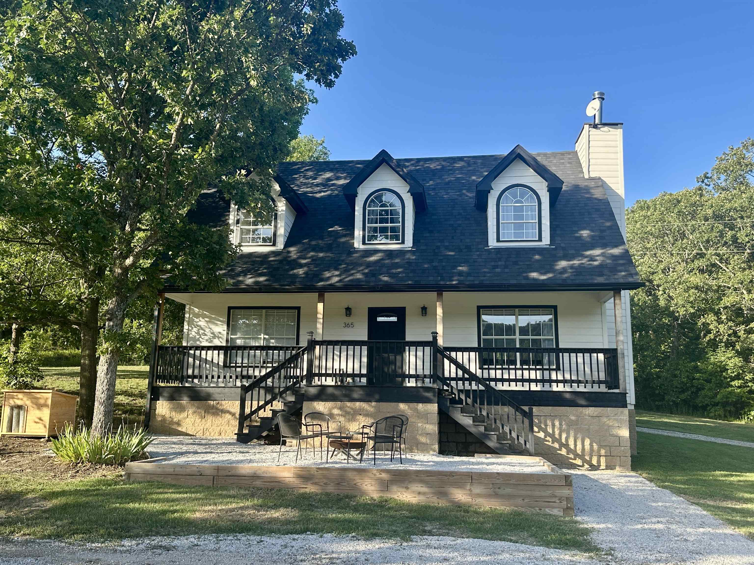 Round Mtn Estates - Residential
