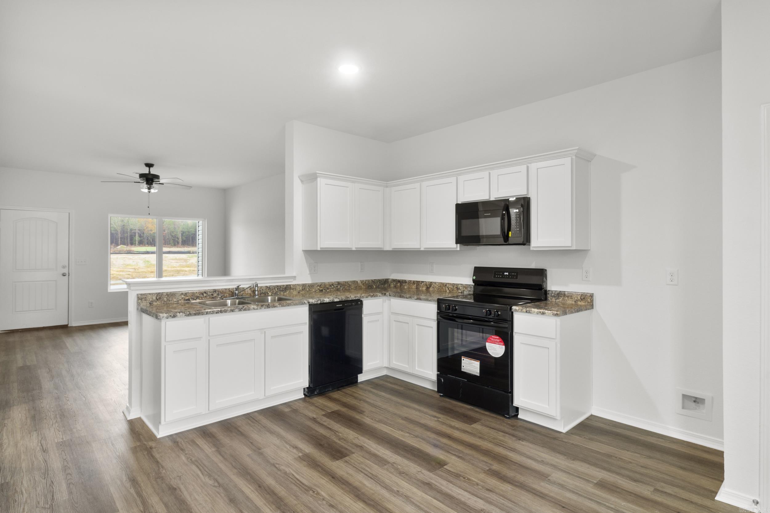 SPRINGLAKE TRAILS - Residential